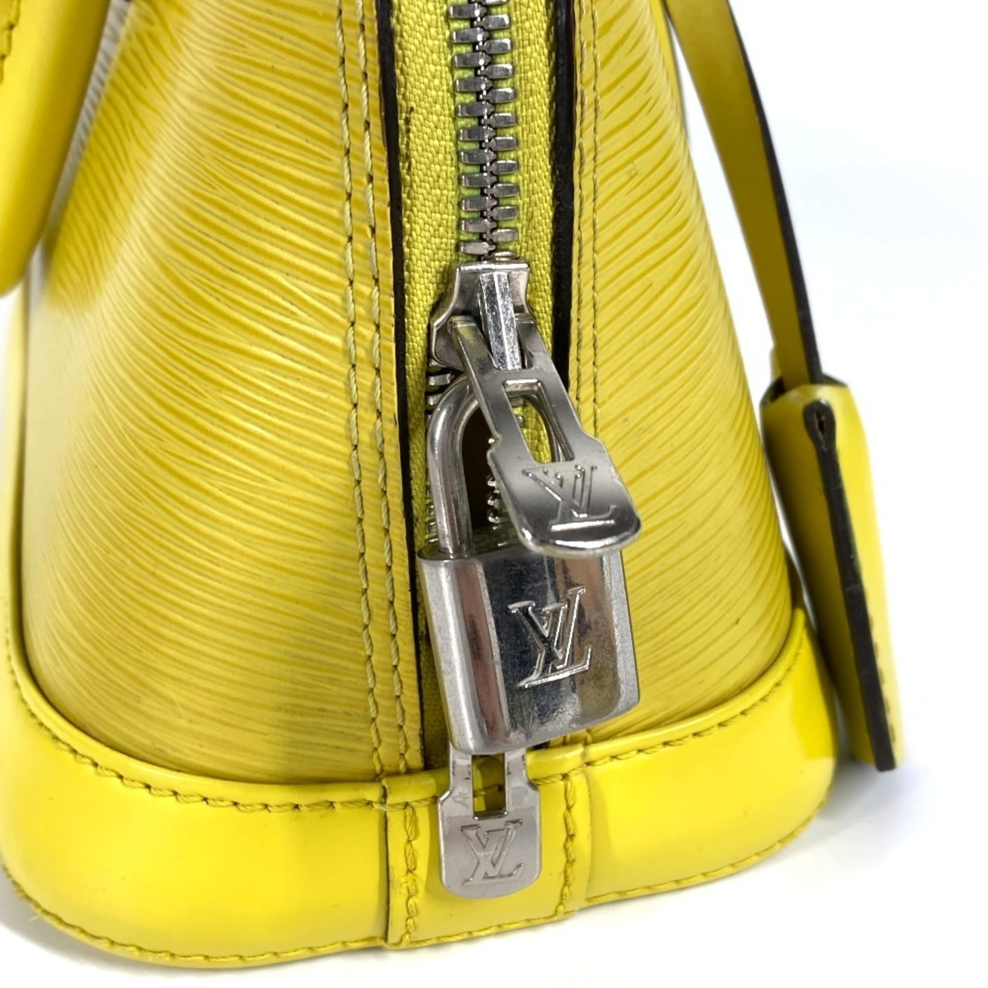 Louis Vuitton Pistache Yellow Epi Leather Handbag Shoulder Bag (Pre-Owned)