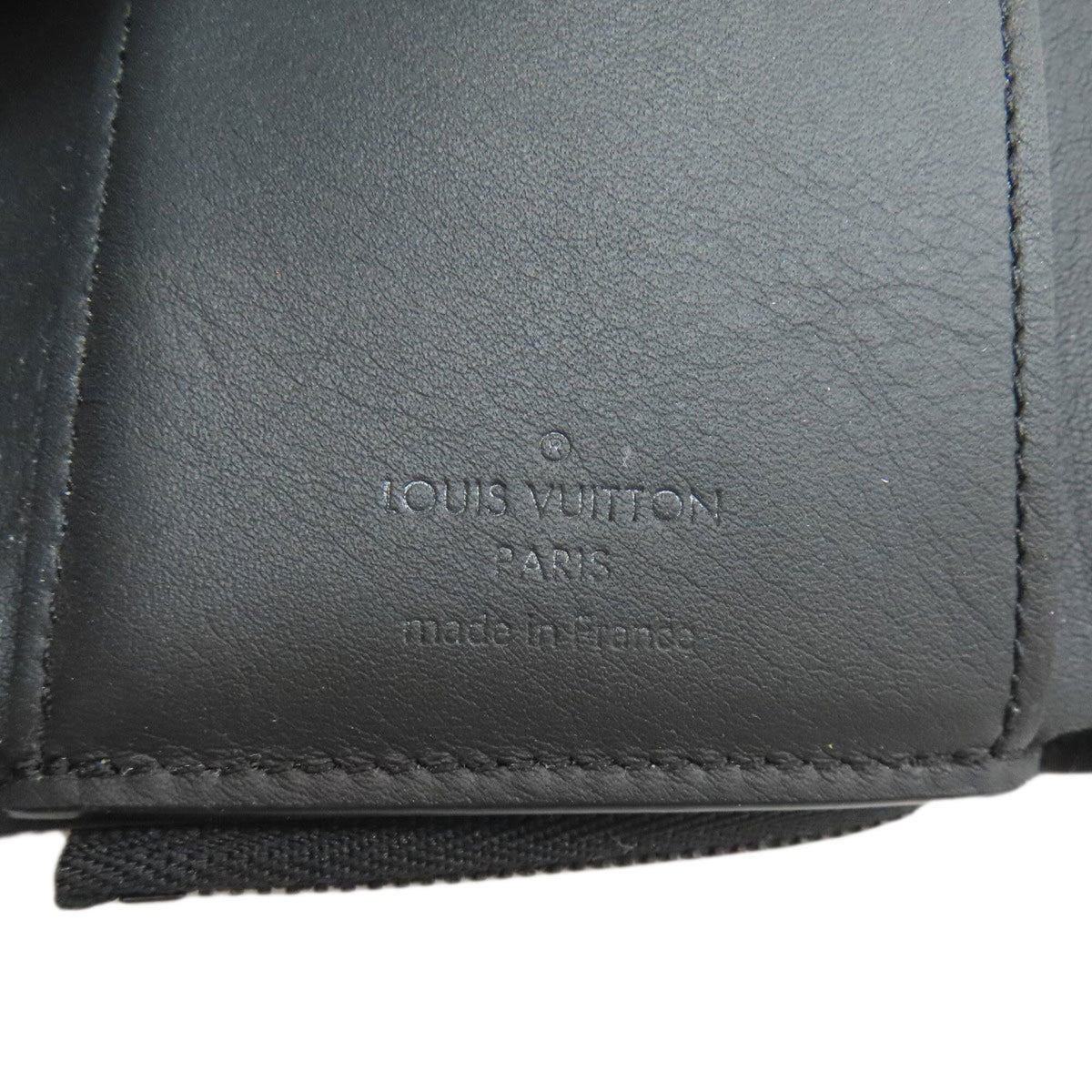 Louis Vuitton Monogram Leather Wallet (Tri-Fold) (Pre-Owned)