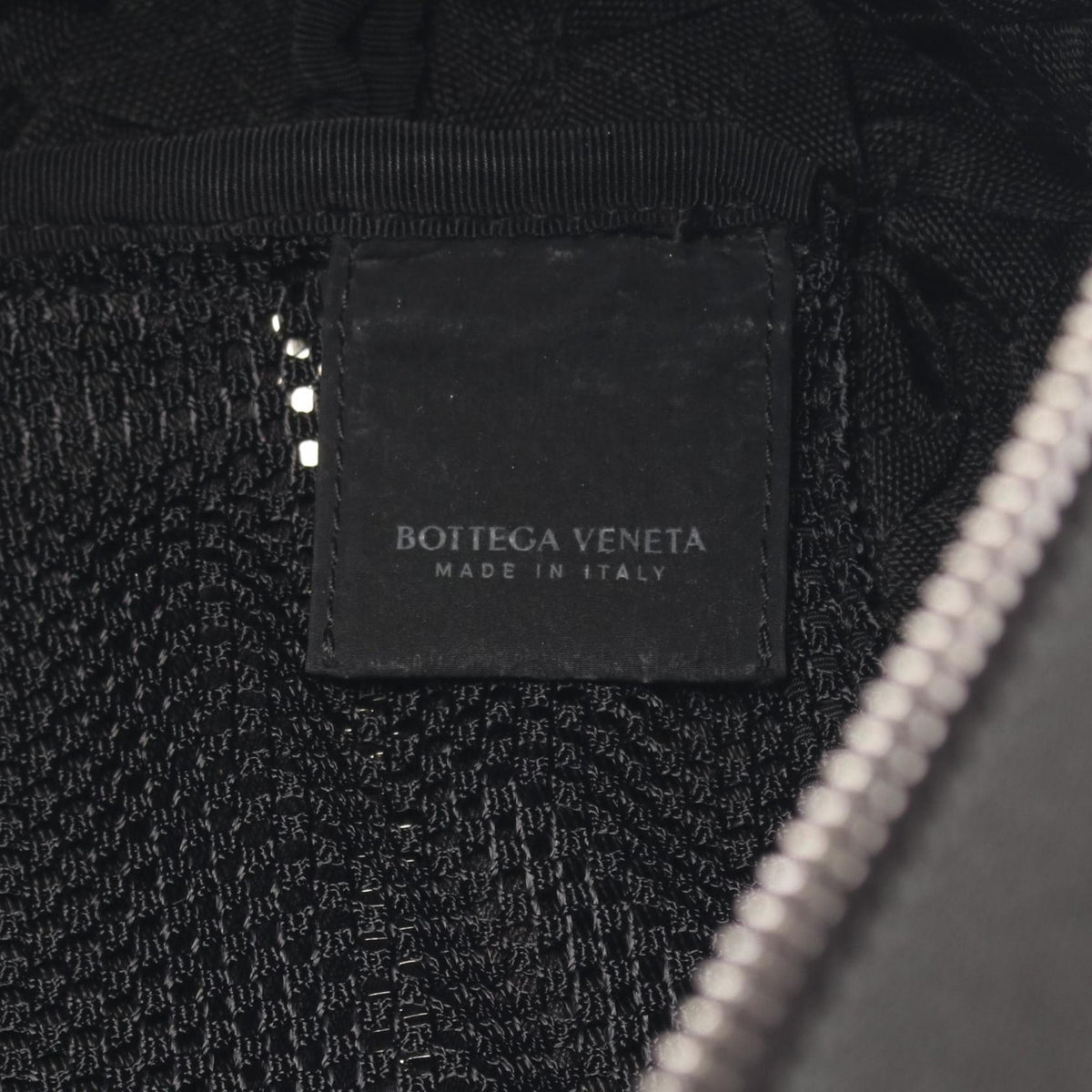 Bottega Veneta Black Nylon Canvas Shoulder Bag (Pre-Owned)