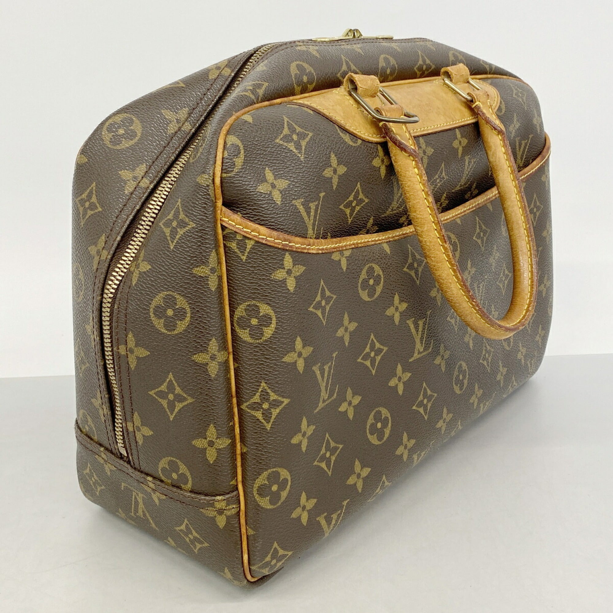 Louis Vuitton Brown Handbag (Pre-Owned)