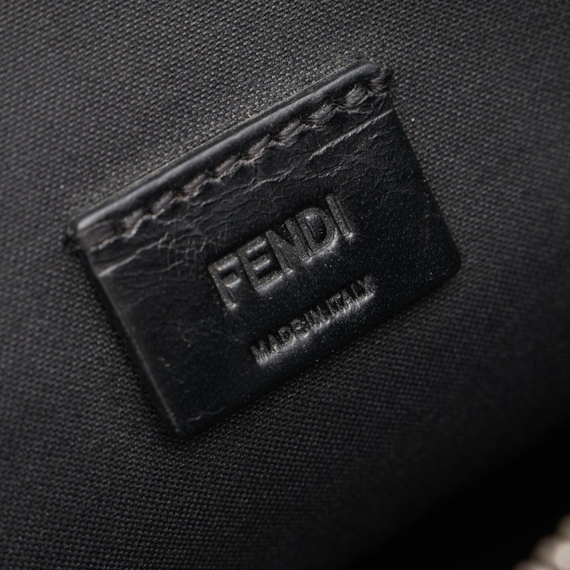 Fendi Black Leather Clutch Bag Handbag (Pre-Owned)