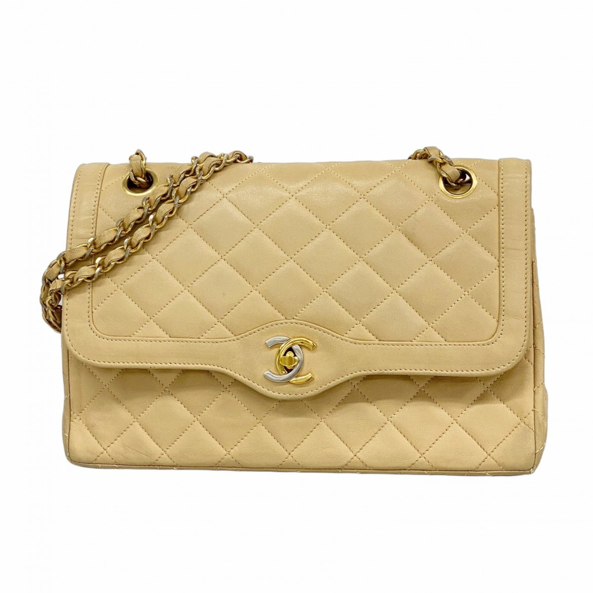 Chanel Beige Leather Shoulder Bag (Pre-Owned)