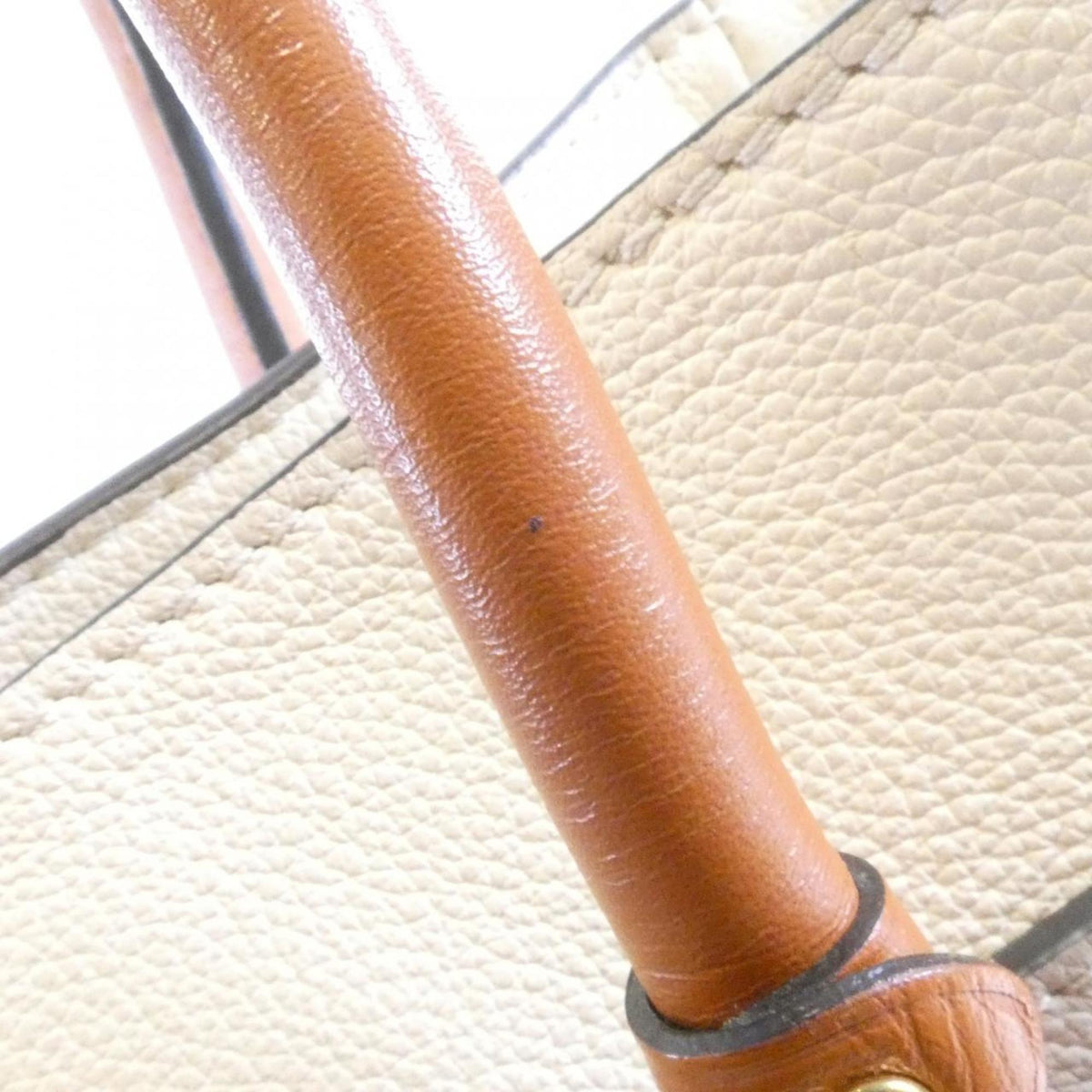 Louis Vuitton Galle Leather Handbag (Pre-Owned)