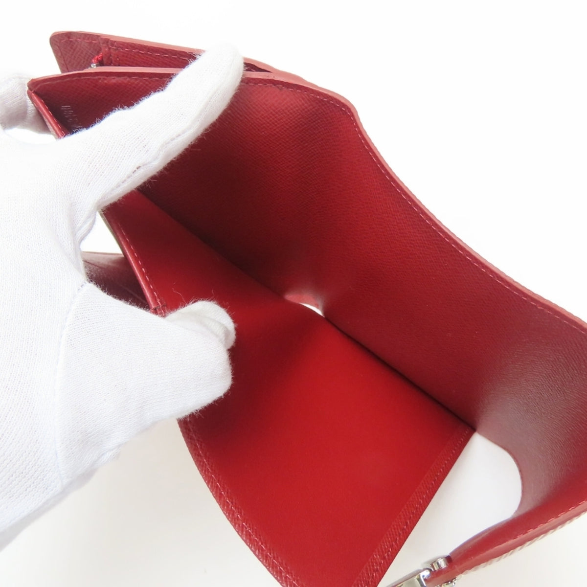 Louis Vuitton Ruby Epi Leather Wallet (Tri-Fold) (Pre-Owned)