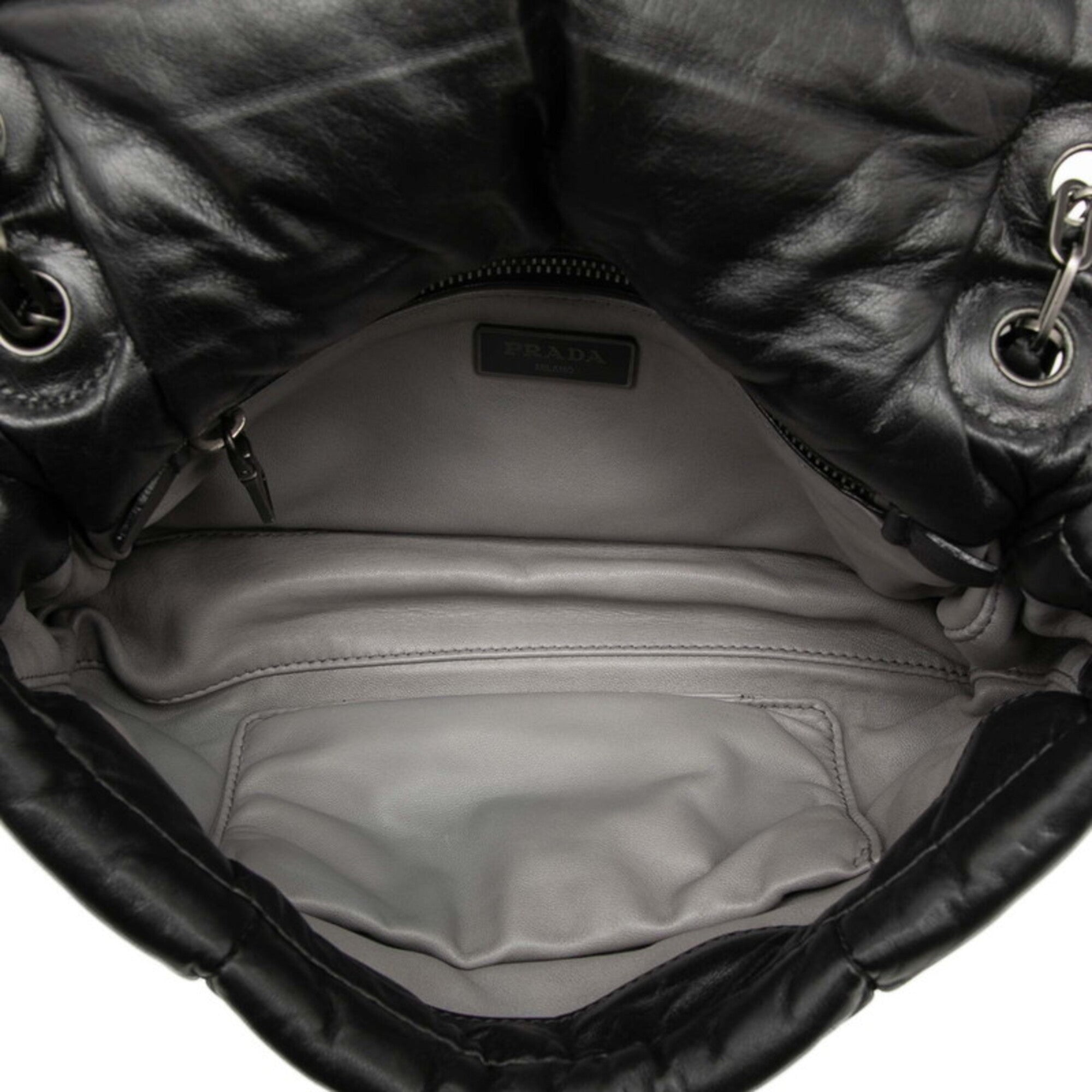 Prada Black Leather Shoulder Bag (Pre-Owned)
