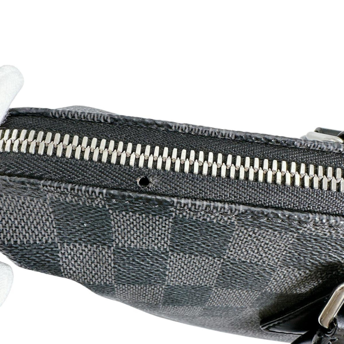 Louis Vuitton Black Damier Graphite Briefcase (Pre-Owned)