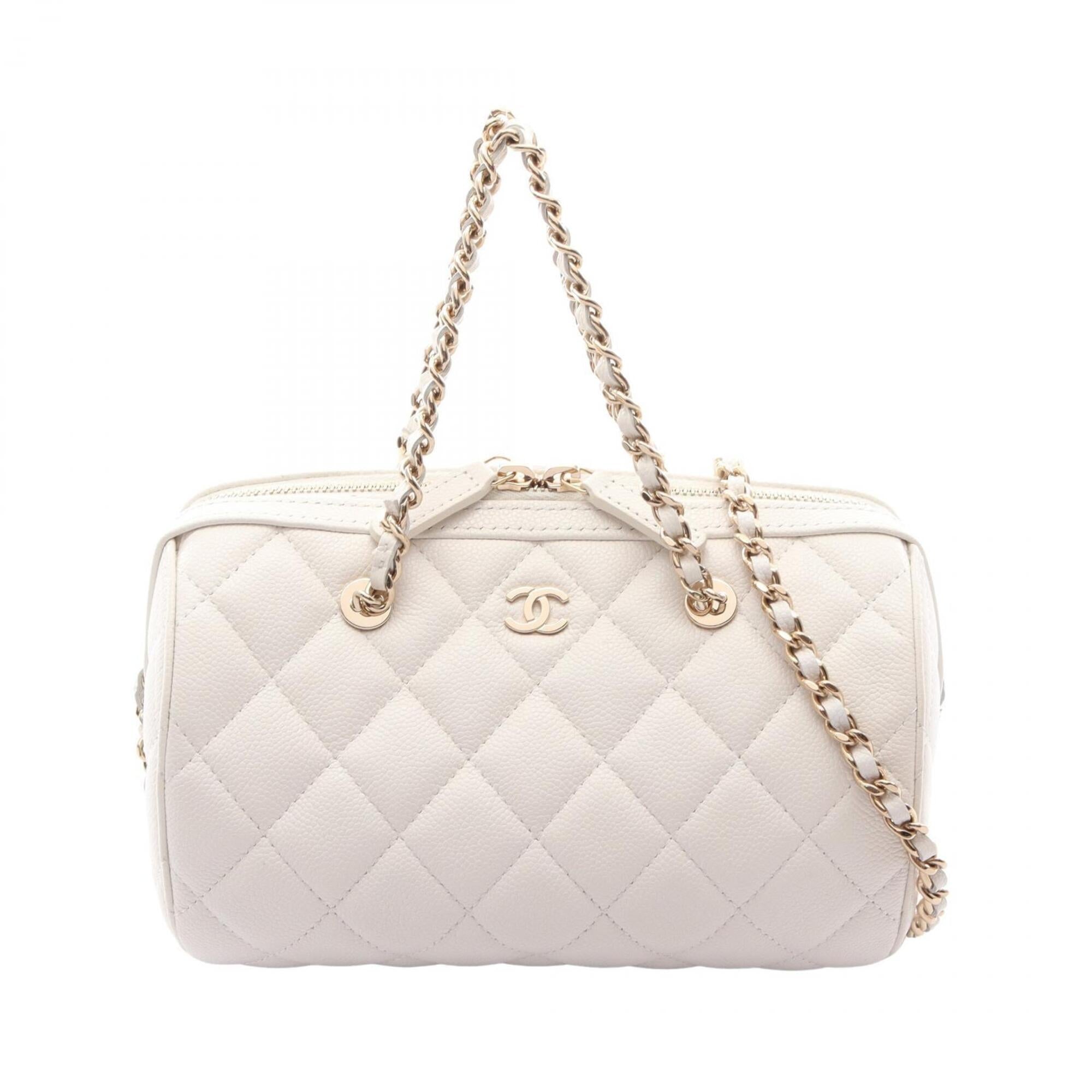 Chanel White Grained Calfskin Handbag Shoulder Bag (Pre-Owned)