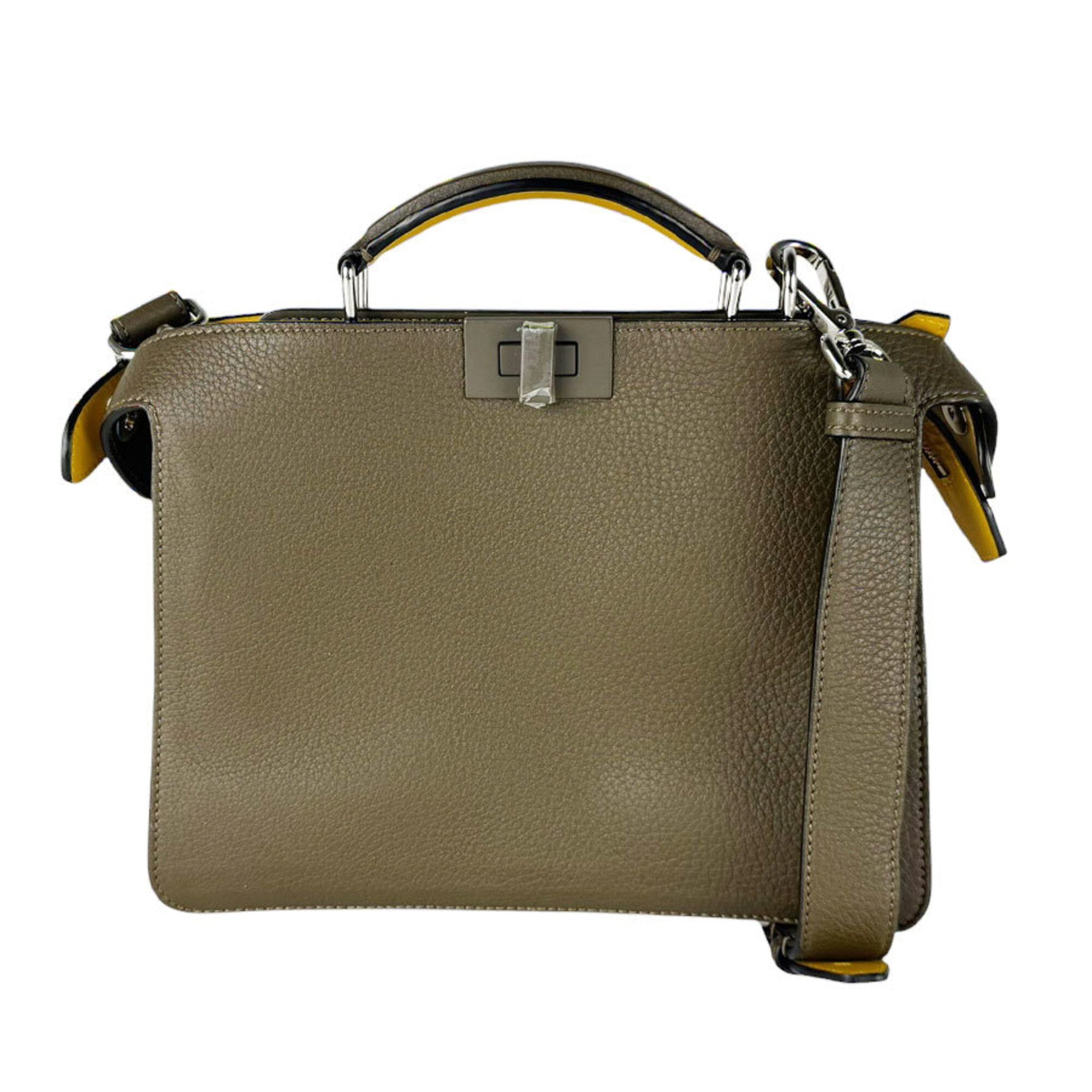 Fendi Khaki Yellow Leather Shoulder Bag (Pre-Owned)