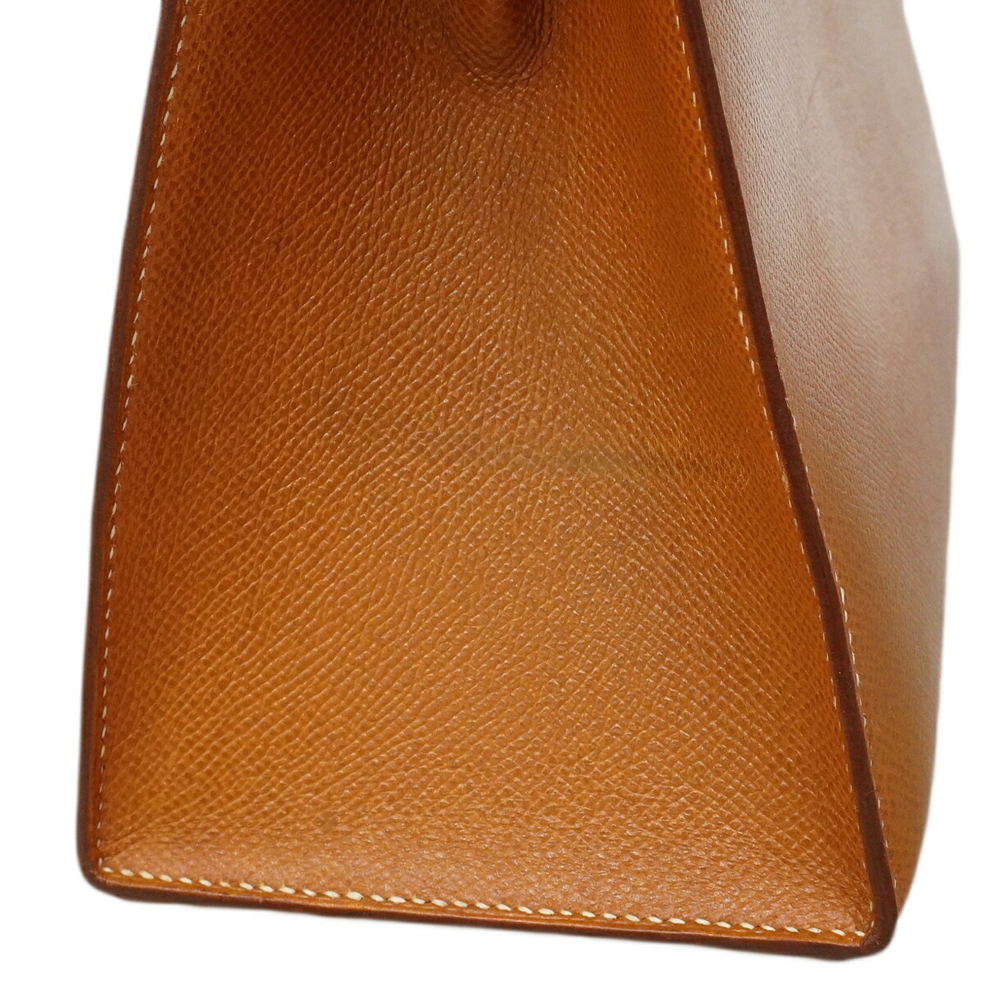 Hermes Gold Courchevel Leather Handbag (Pre-Owned)