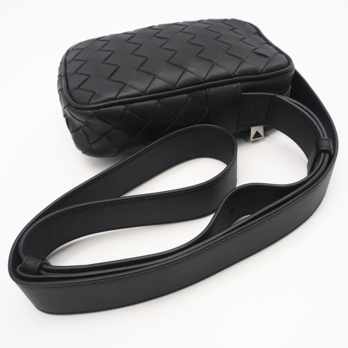 Bottega Veneta Intrecciato Black Leather Shoulder Bag Sling Bag (Pre-Owned)