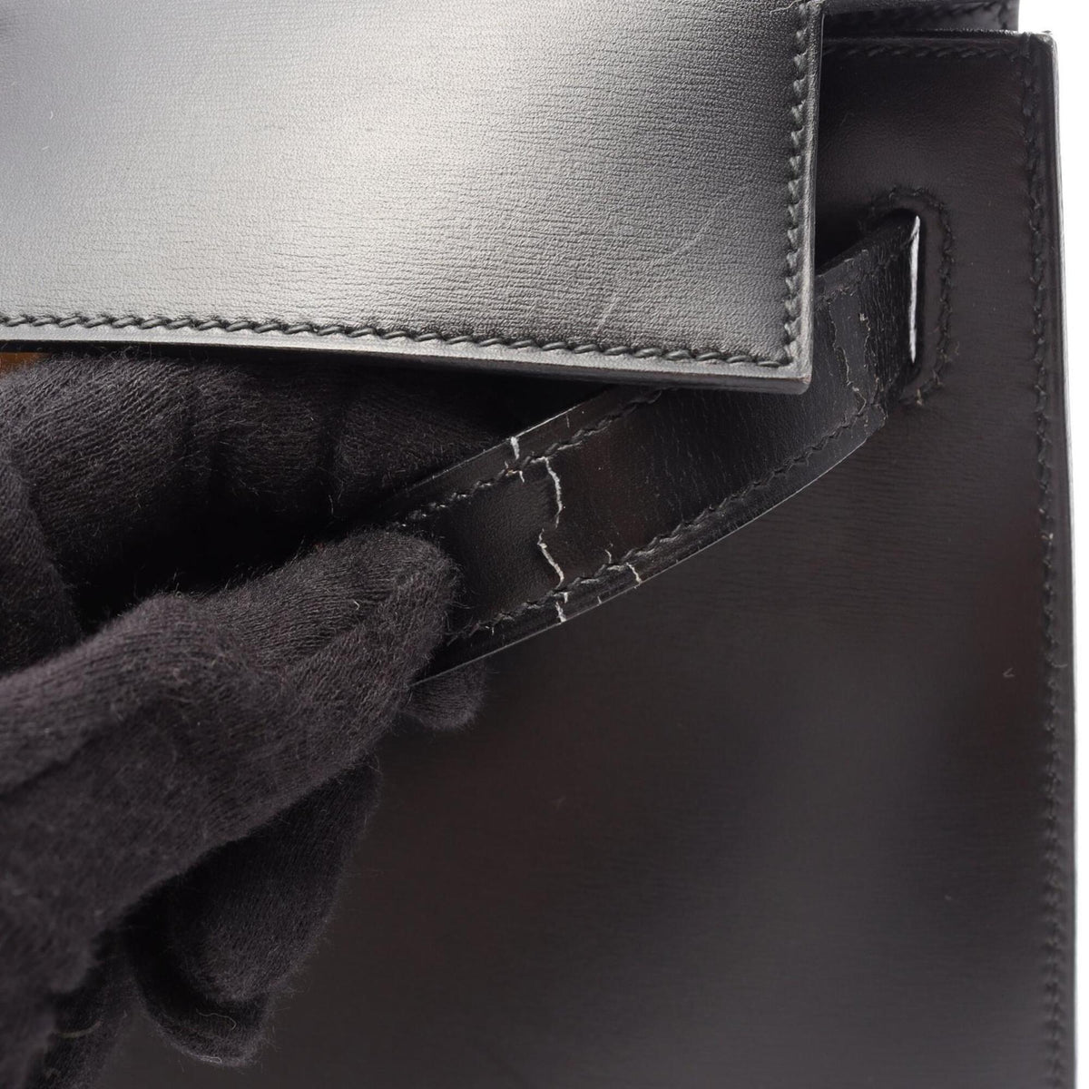 Hermes Black Box Calf Leather Handbag (Pre-Owned)