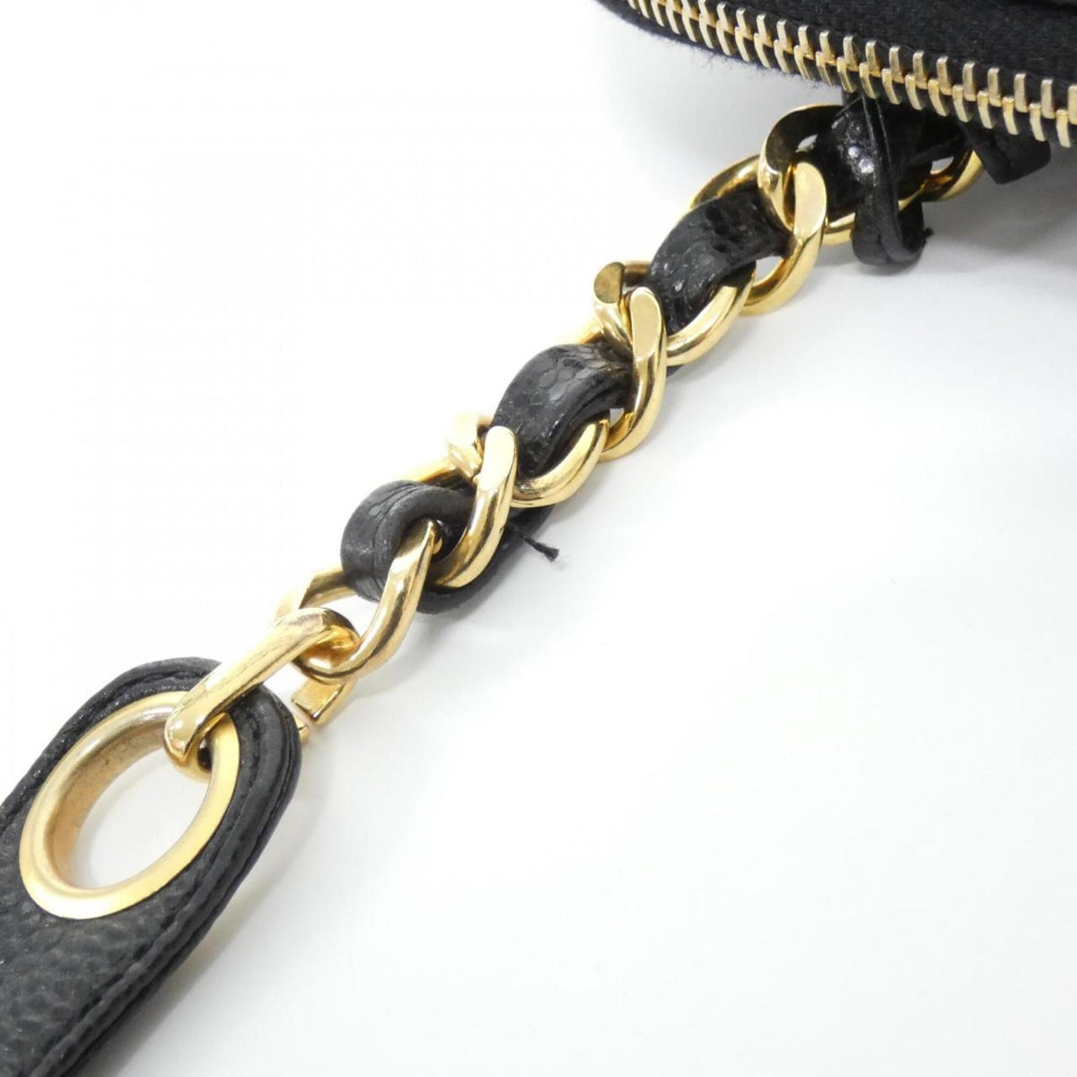 Chanel Black Grained Calfskin Shoulder Bag (Pre-Owned)