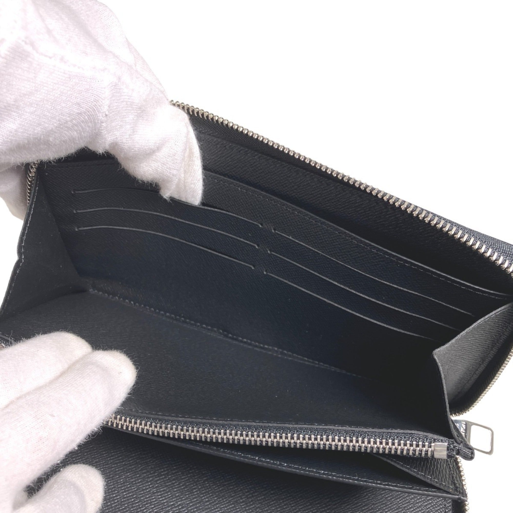 Louis Vuitton Noir Epi Leather Long Wallet (Bi-Fold) (Pre-Owned)