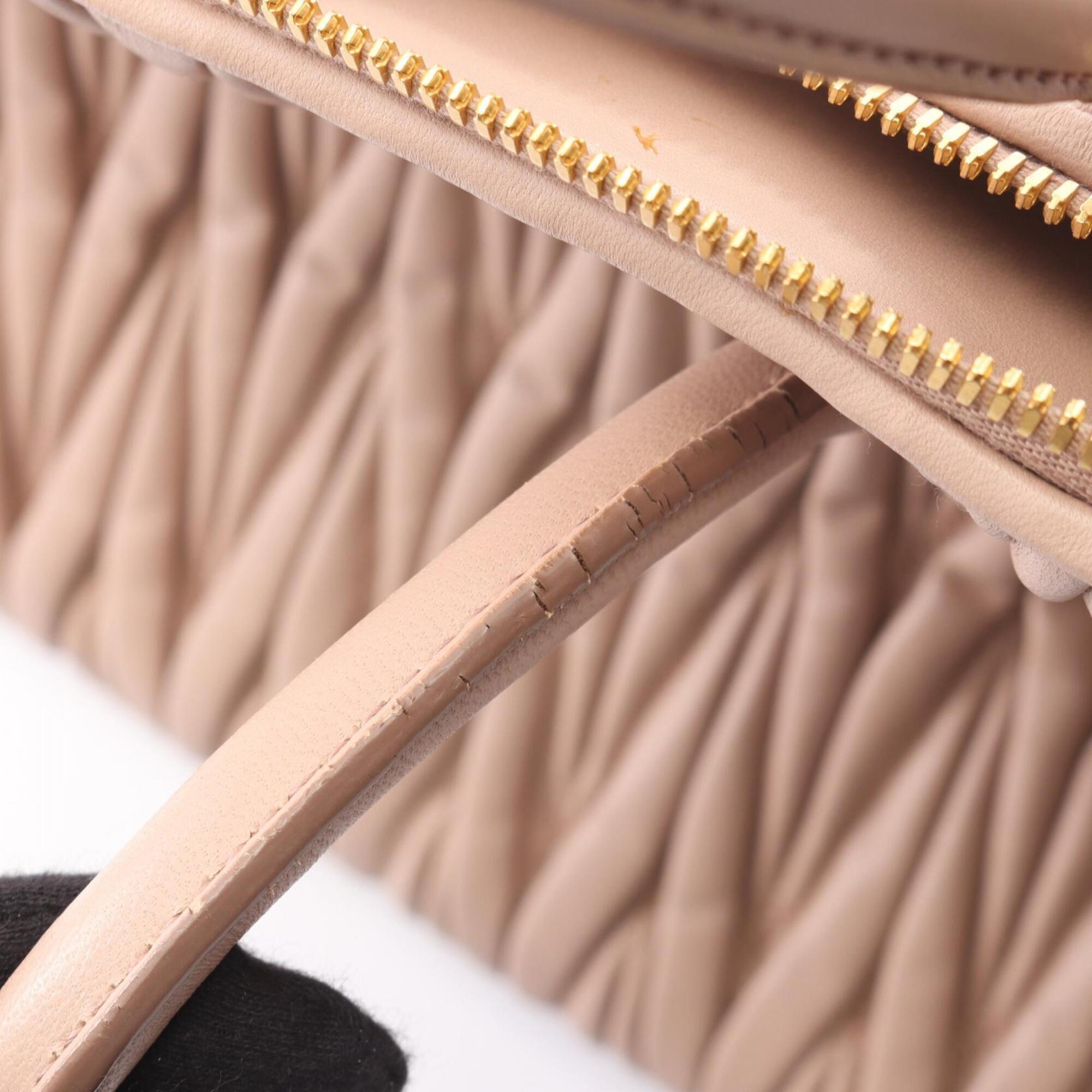 Miu Miu Matelasse Pink Leather Handbag (Pre-Owned)