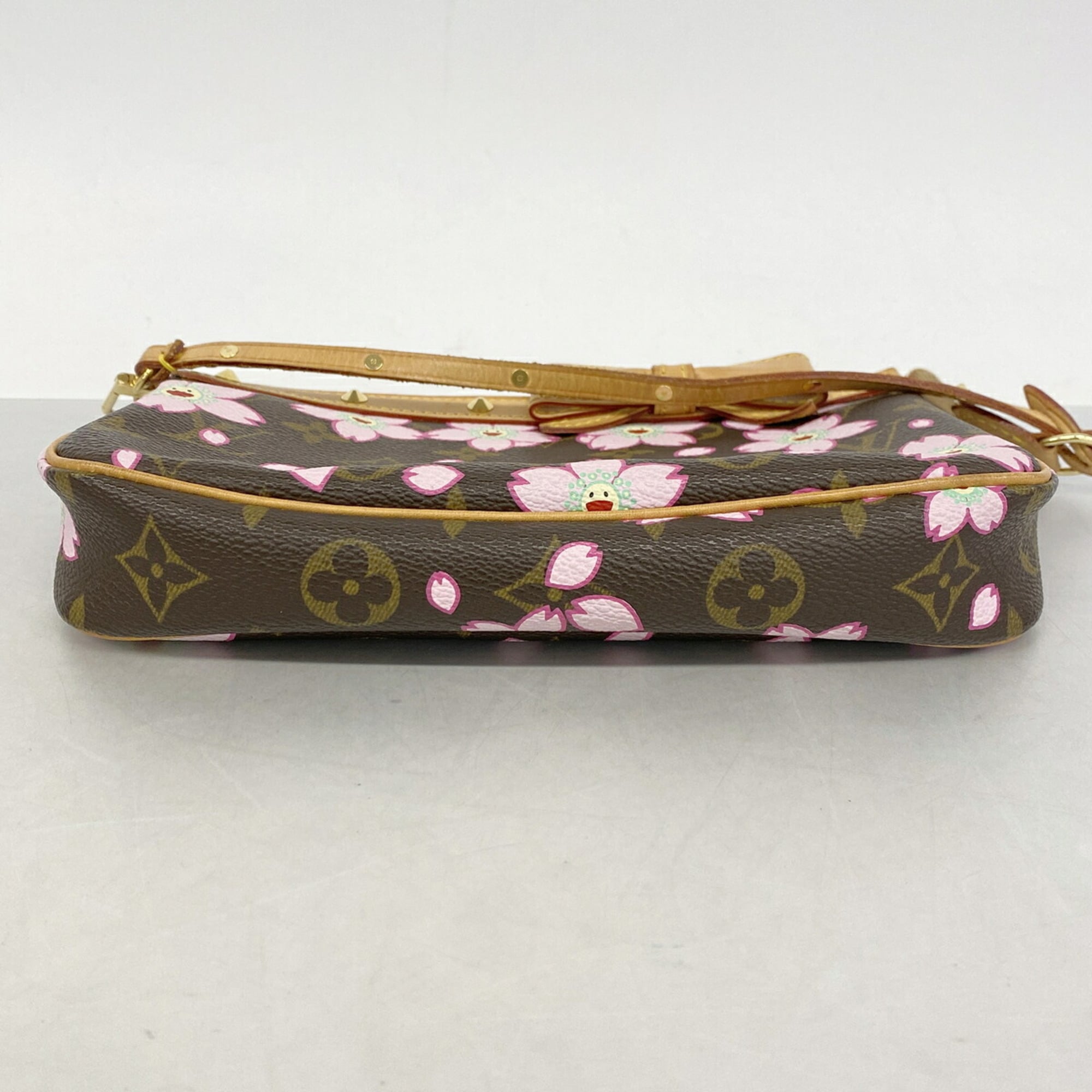 Louis Vuitton Brown Pouch (Pre-Owned)