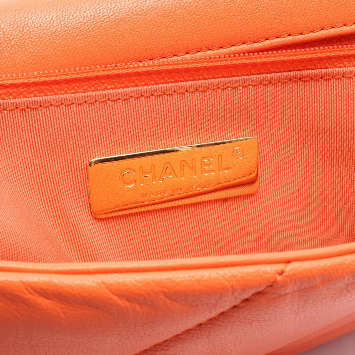Chanel Orange Leather Handbag Shoulder Bag (Pre-Owned)