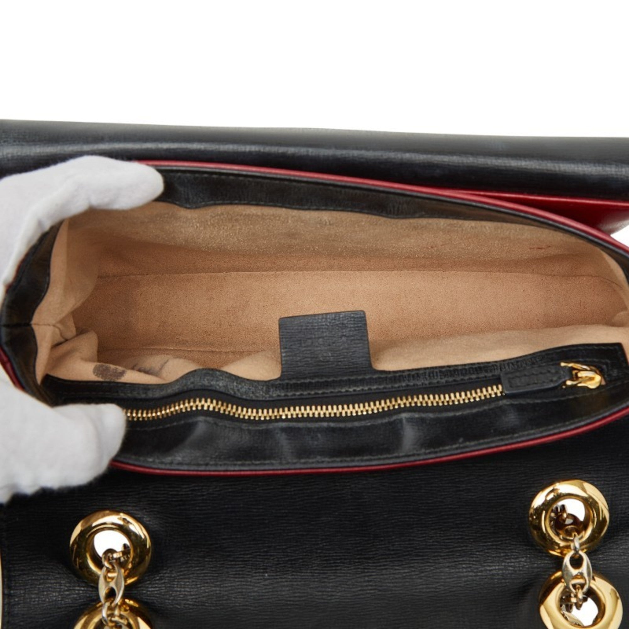 Gucci Black Red Color Leather Shoulder Bag (Pre-Owned)