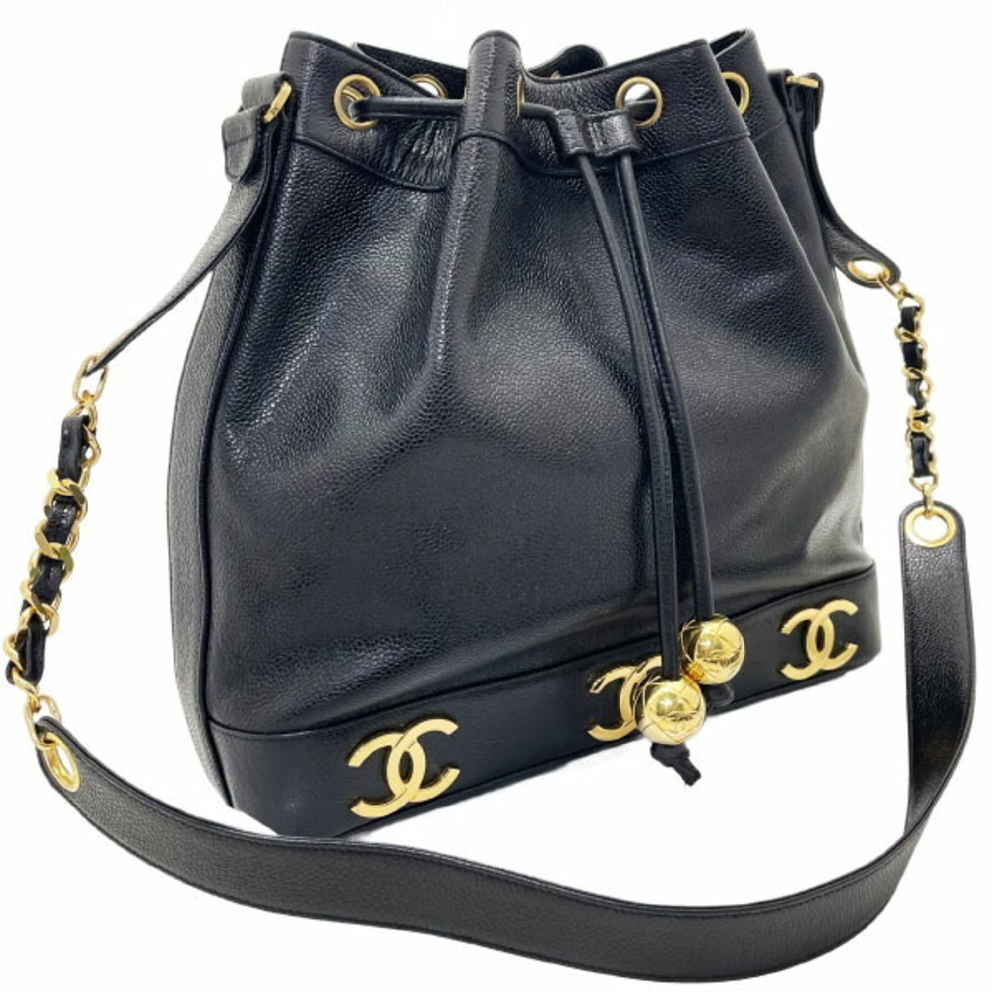 Chanel Black Grained Calfskin Pouch Shoulder Bag (Pre-Owned)