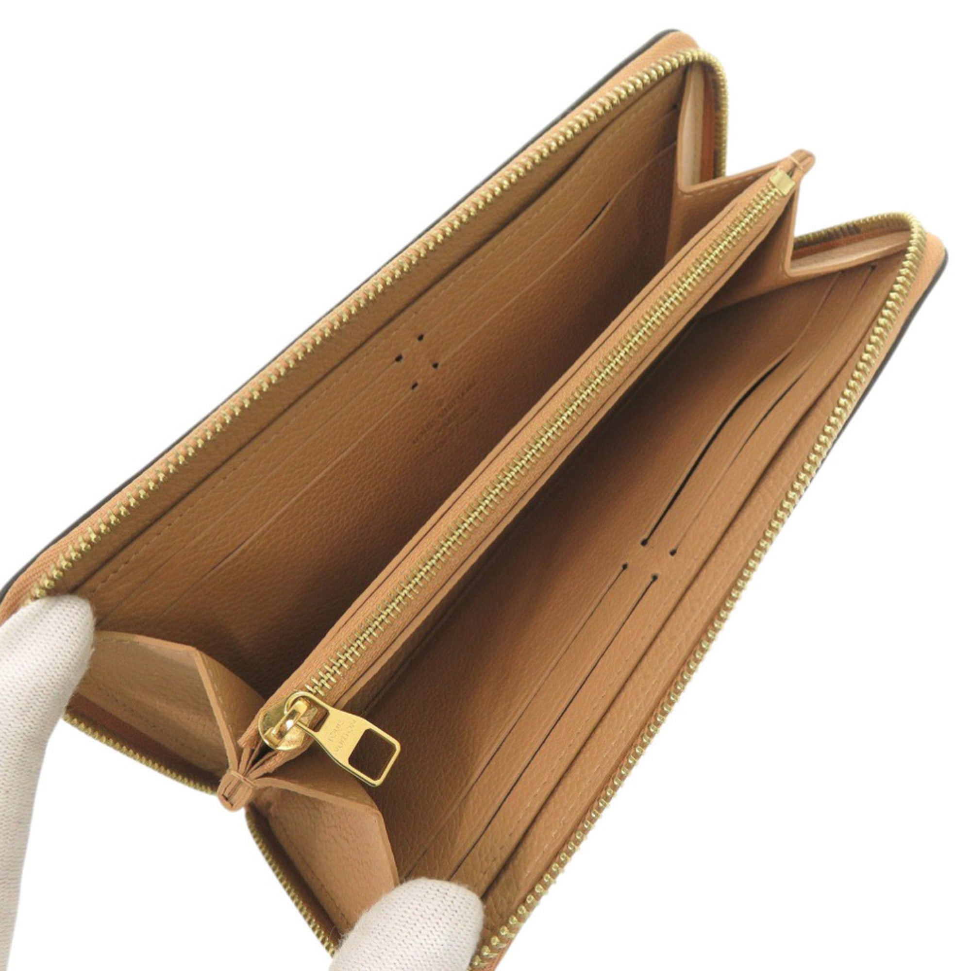 Louis Vuitton Beige Monogram Empreinte Long Wallet (Bi-Fold) (Pre-Owned)