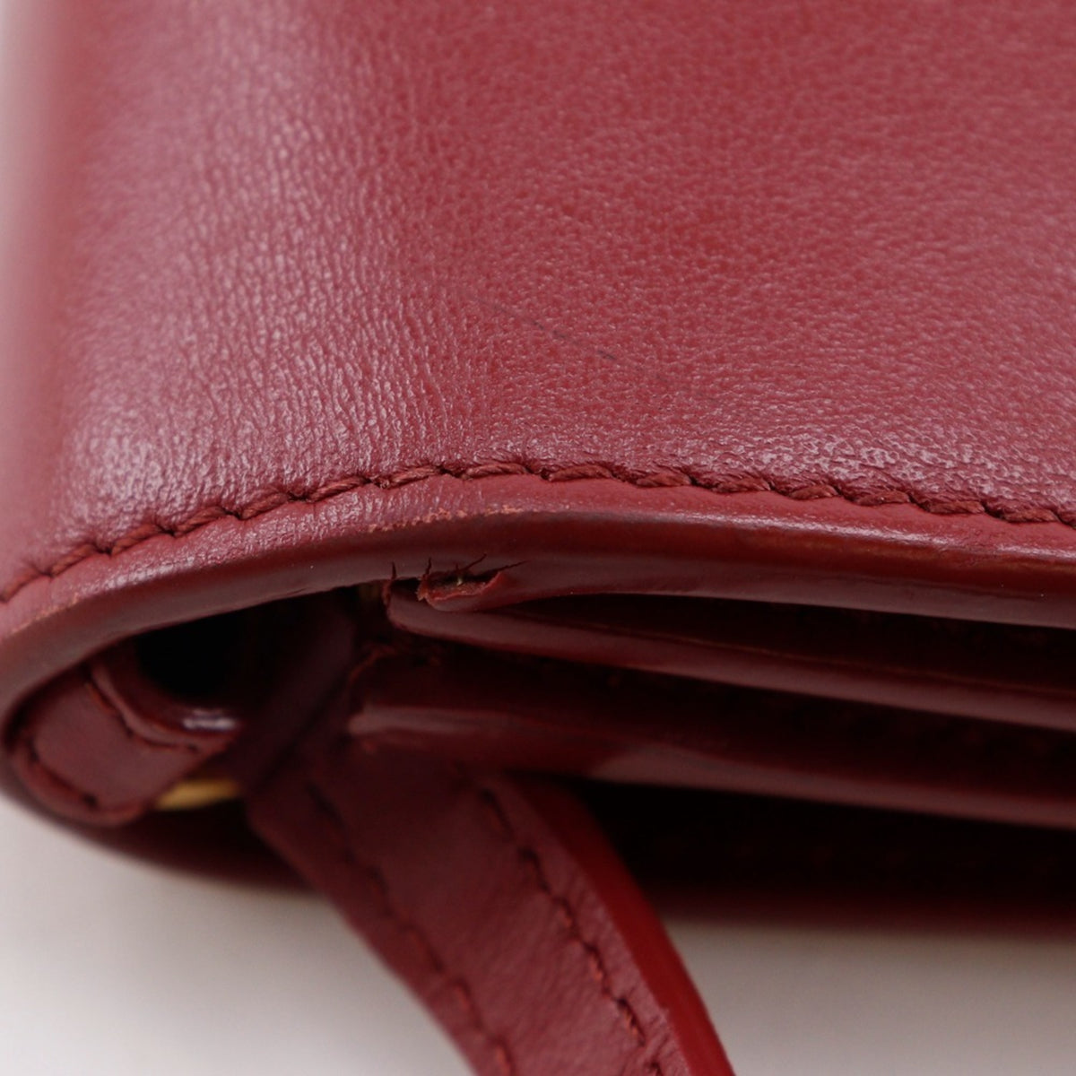 Burberry Red Color Leather Shoulder Bag (Pre-Owned)