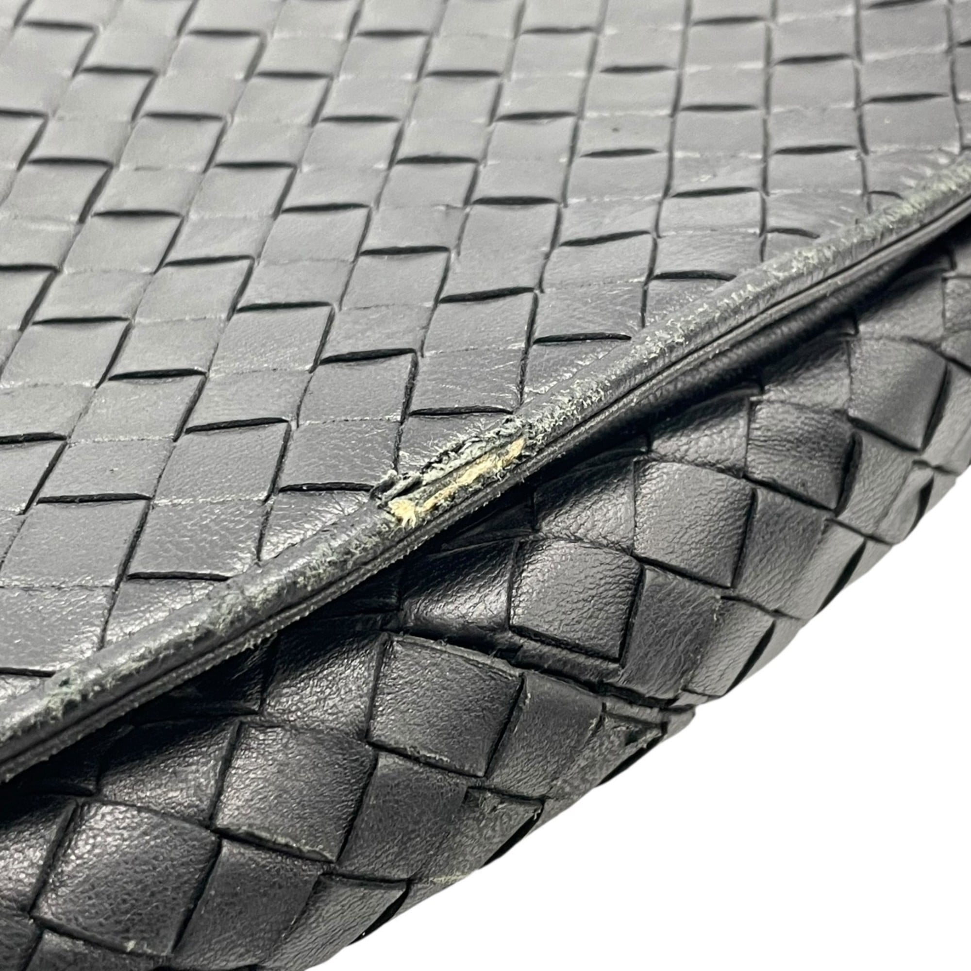 Bottega Veneta Black Intrecciato Shoulder Bag (Pre-Owned)