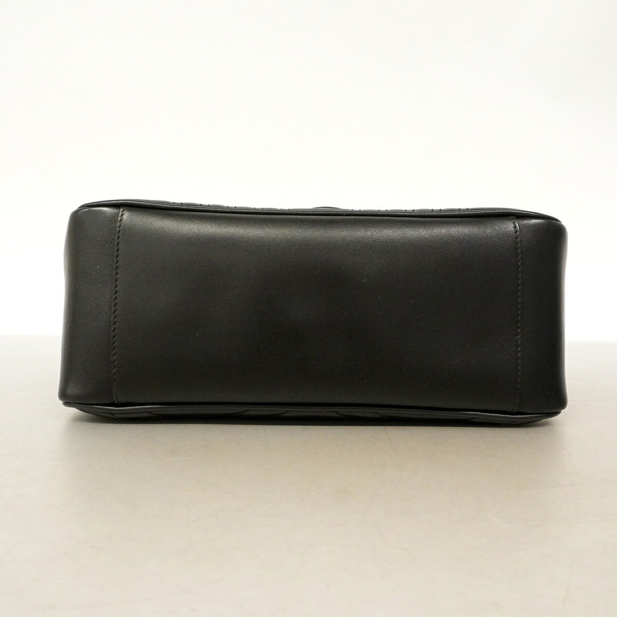 Gucci Black Leather Handbag (Pre-Owned)