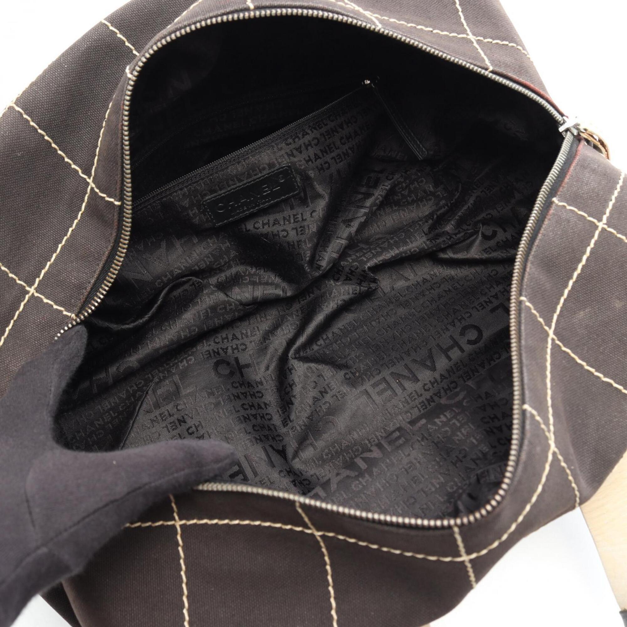 Chanel Black Leather Canvas Handbag (Pre-Owned)