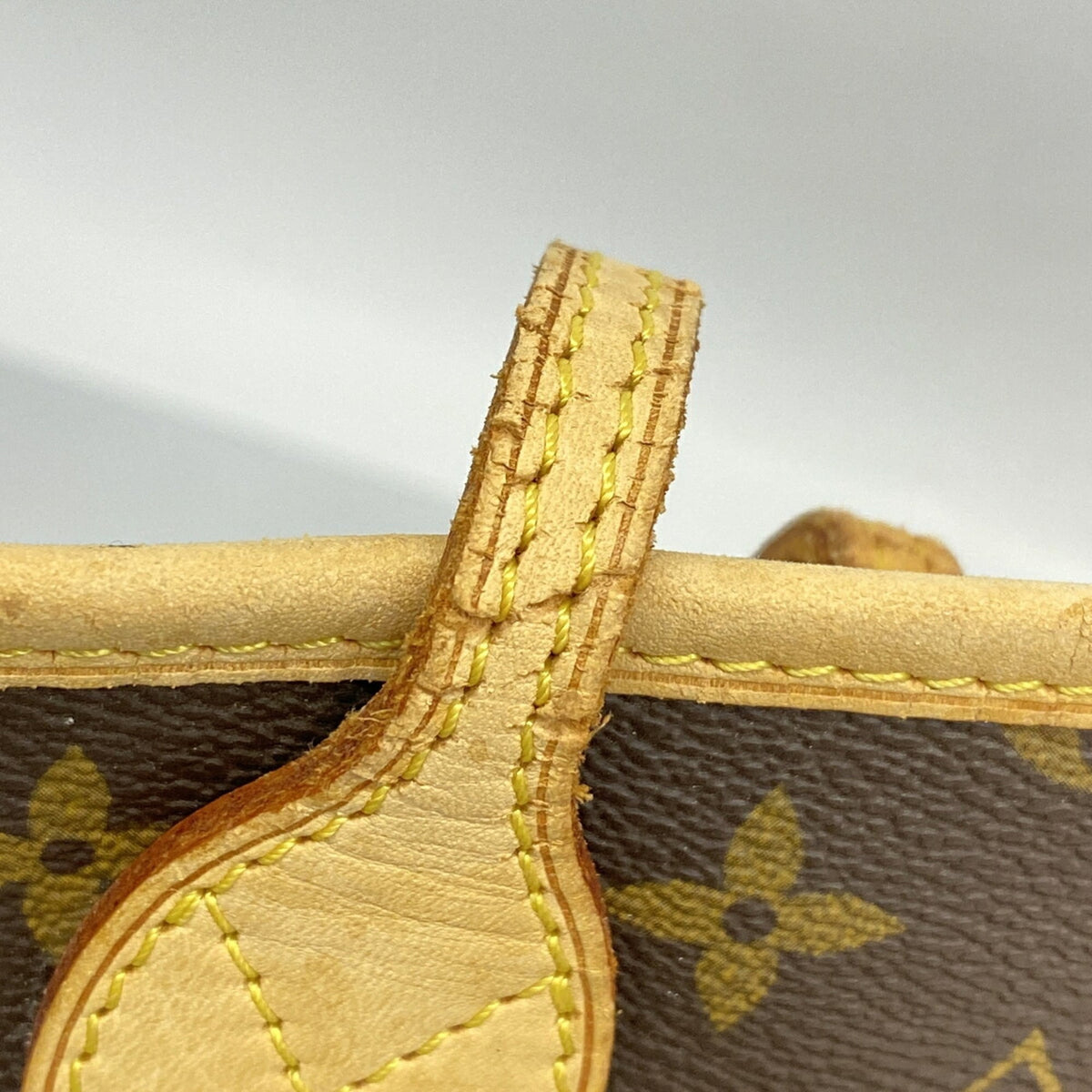 Louis Vuitton Brown Tote Bag (Pre-Owned)