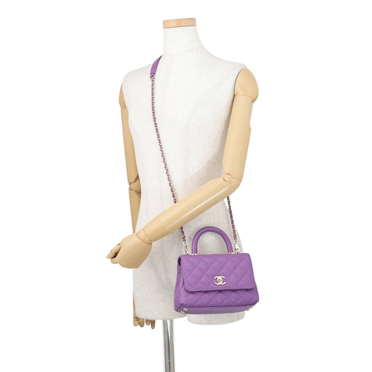 Chanel Matelasse Purple Grained Calfskin Handbag (Pre-Owned)