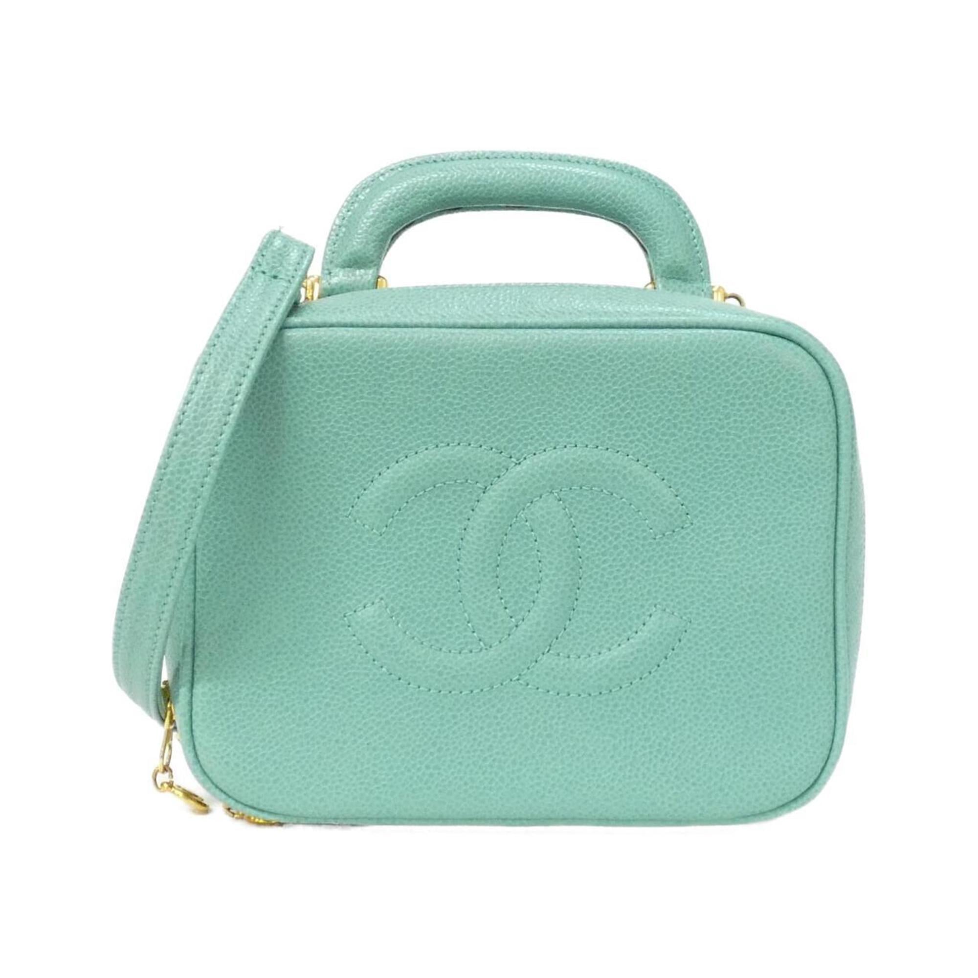 Chanel Green Grained Calfskin Handbag (Pre-Owned)