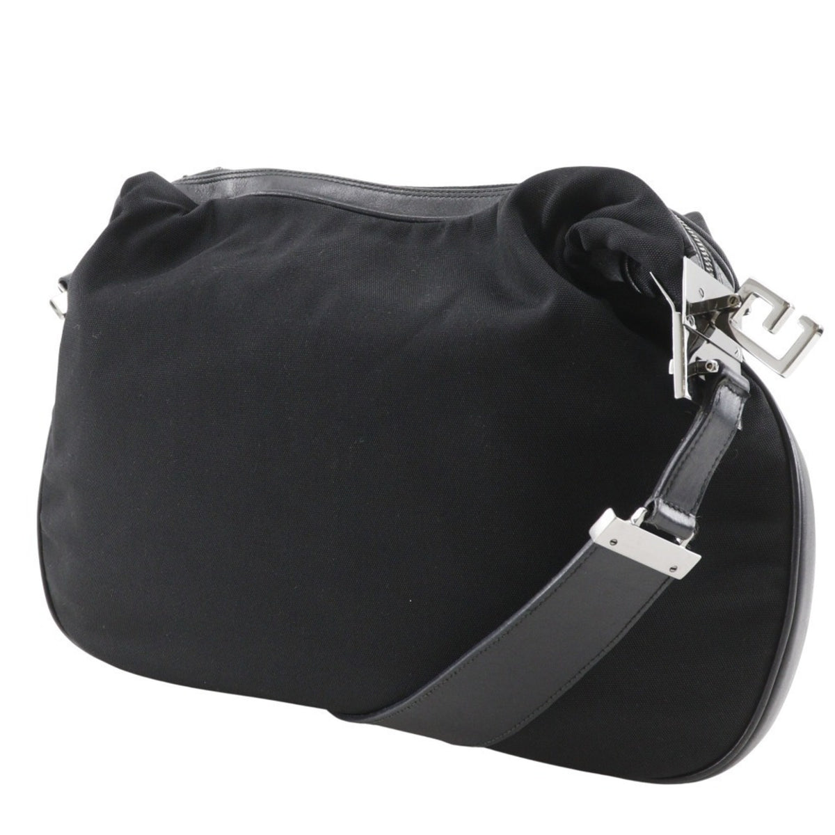 Gucci Black Nylon Canvas Shoulder Bag (Pre-Owned)