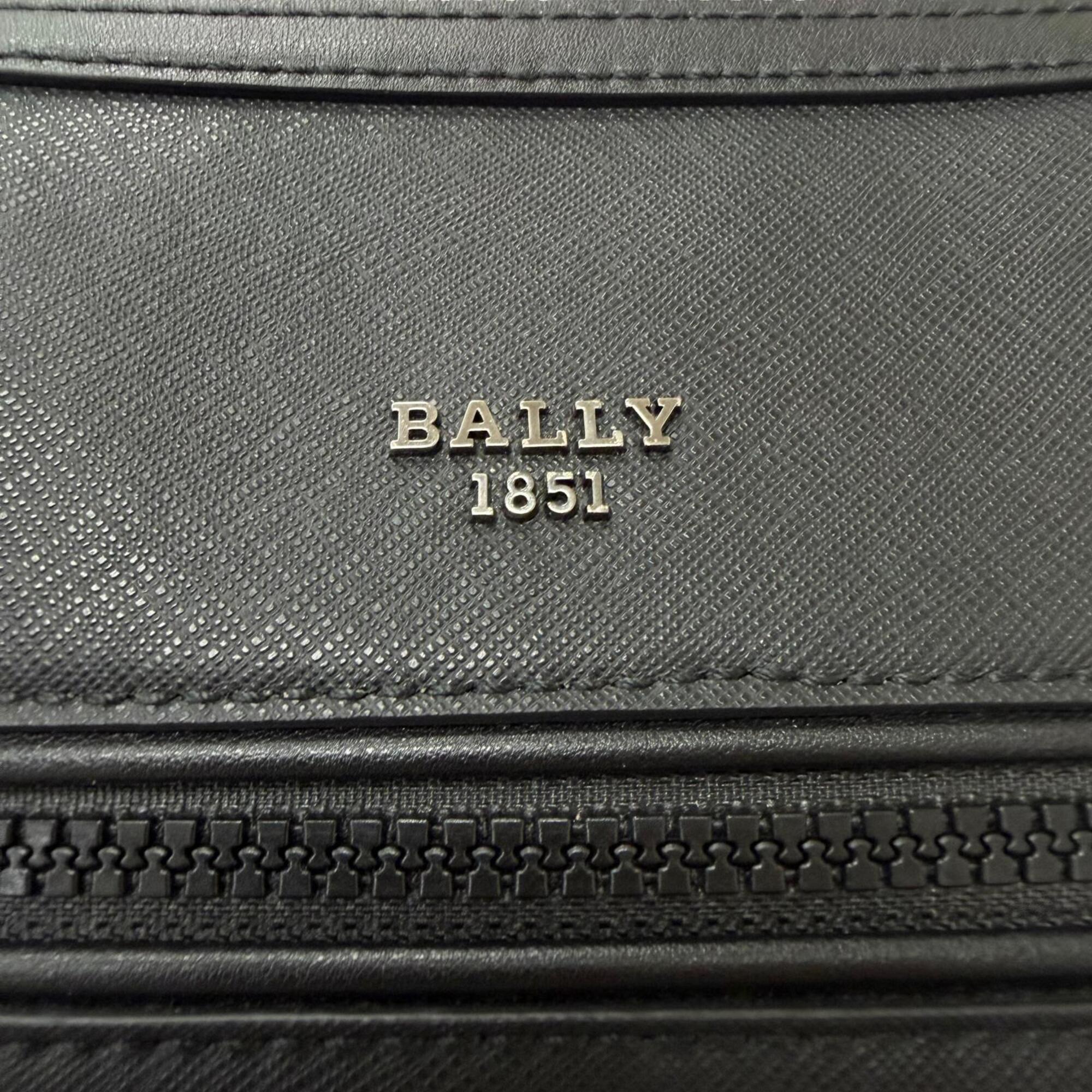 Bally Black Leather Crossbody Bag Shoulder Bag (Pre-Owned)