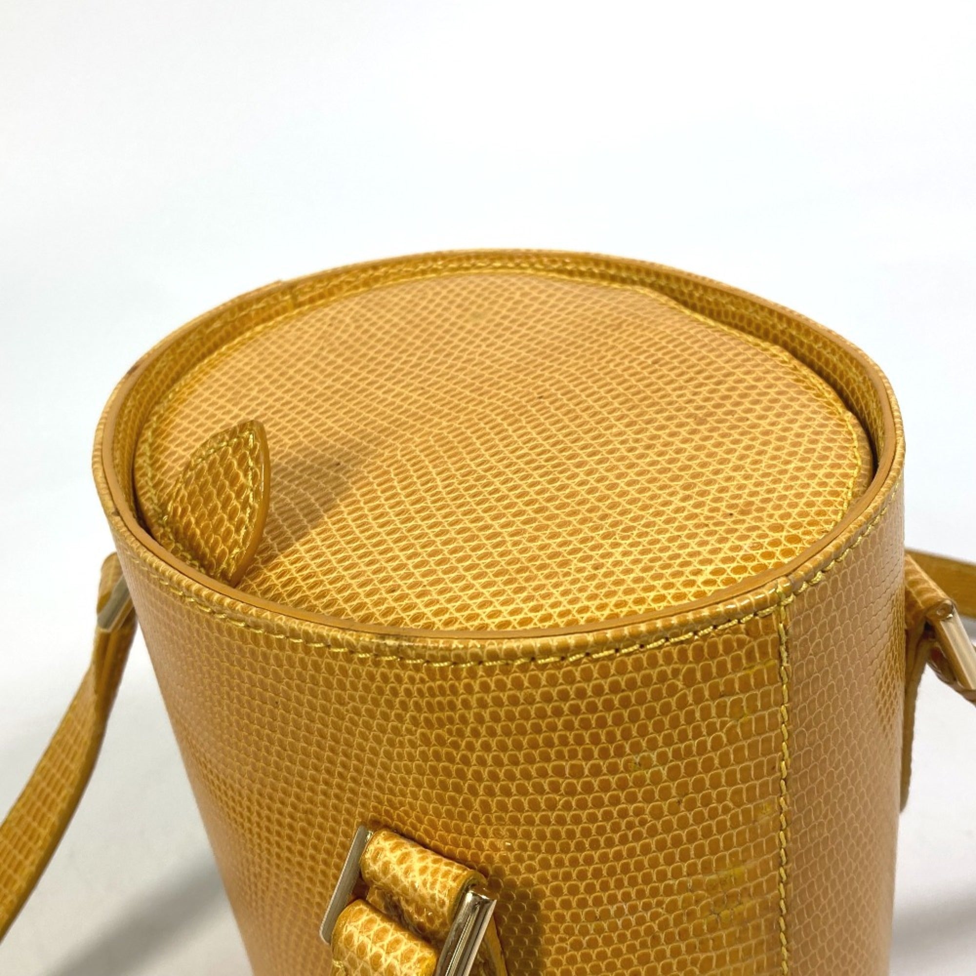 Louis Vuitton Yellow Other Handbag (Pre-Owned)