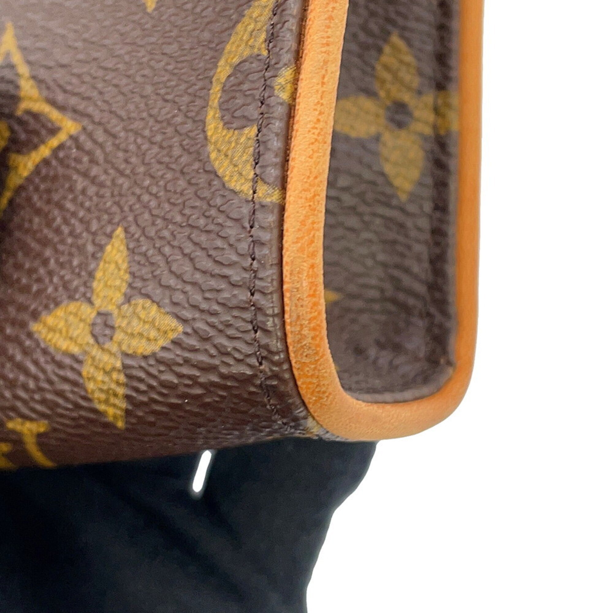 Louis Vuitton Monogram Beige Monogram Fanny Pack (Pre-Owned)