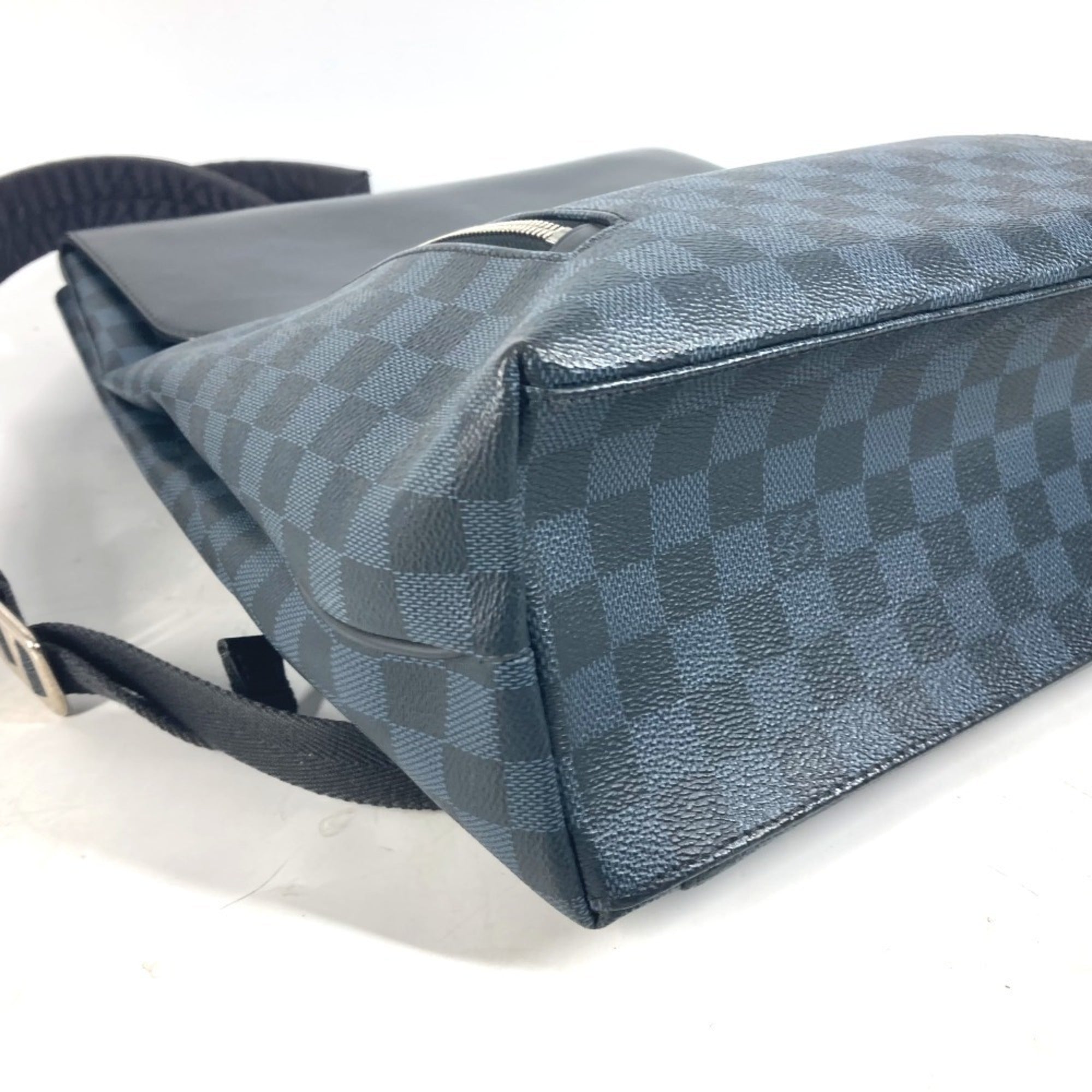 Louis Vuitton Navy Damier Canvas Backpack (Pre-Owned)