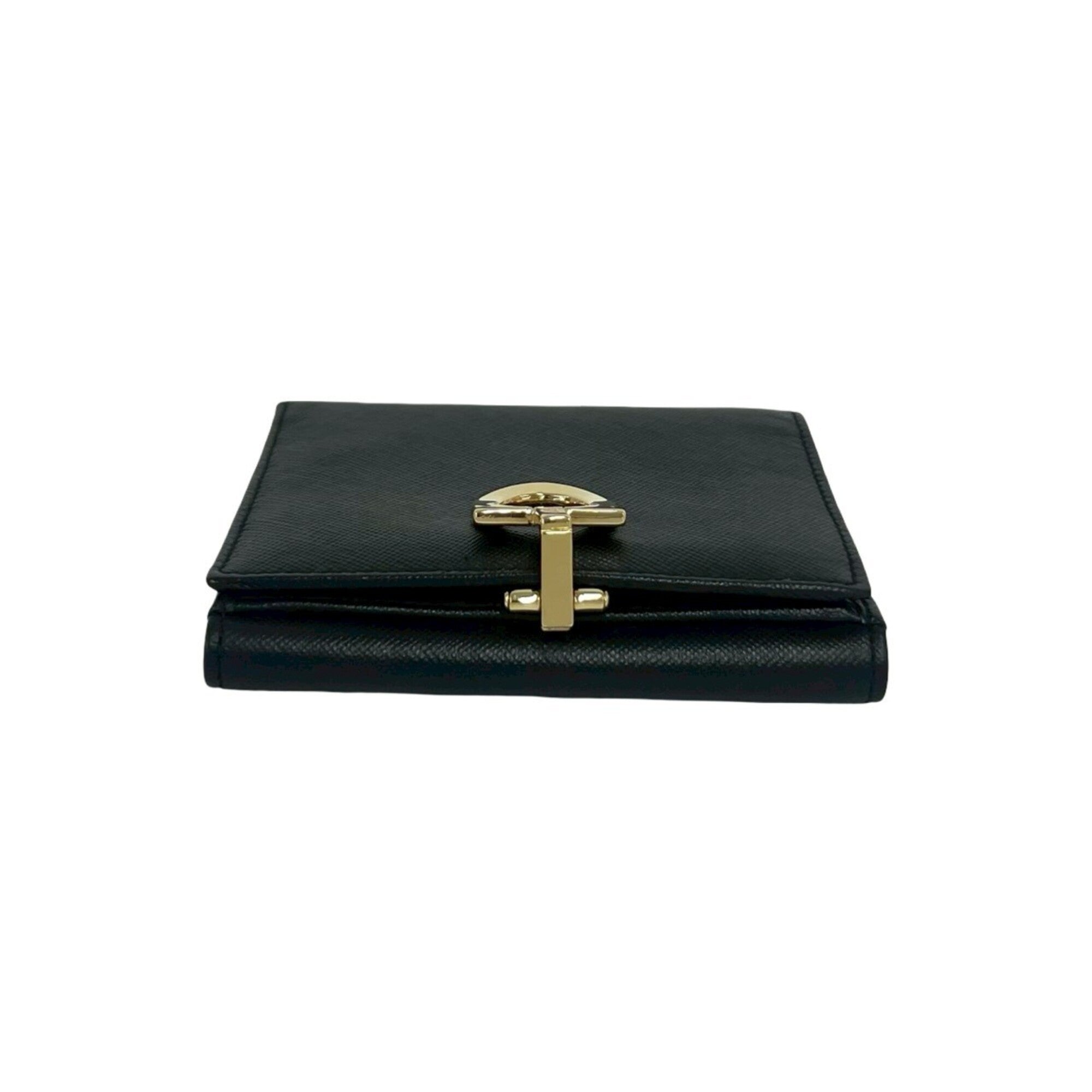 Salvatore Ferragamo Black Leather Wallet (Bi-Fold) (Pre-Owned)