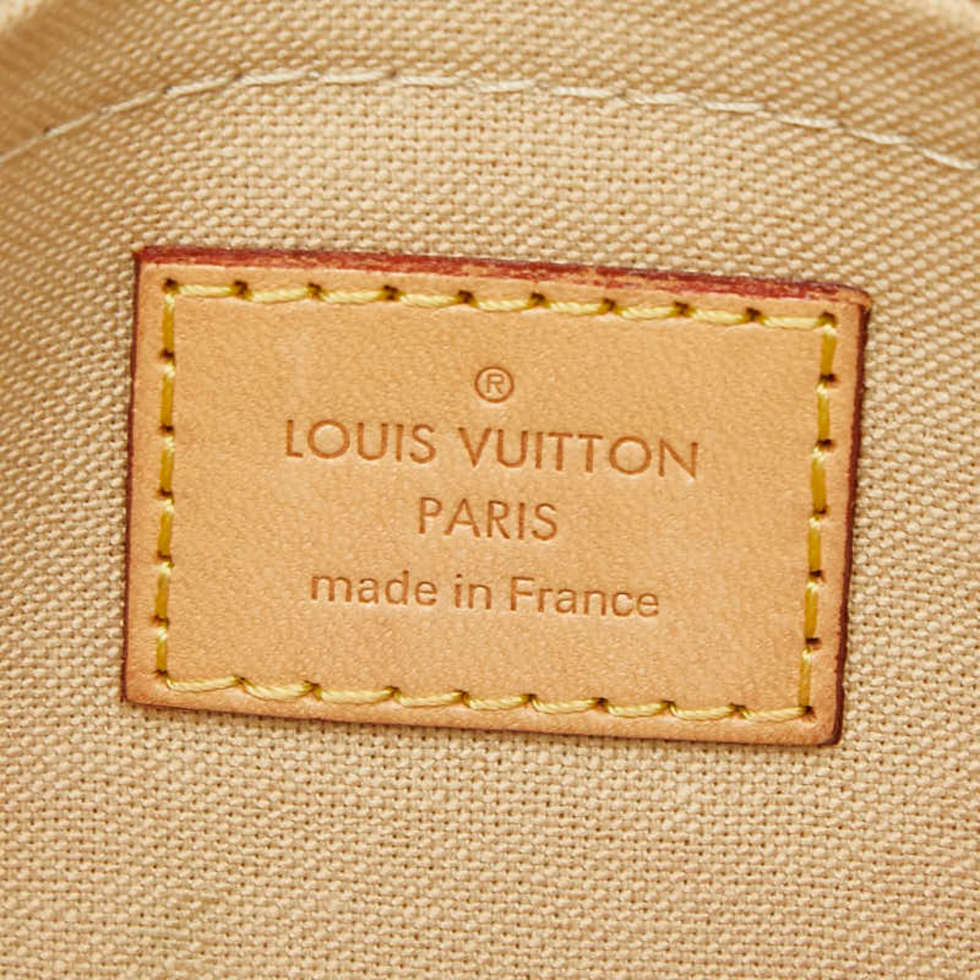 Louis Vuitton White Pvc Leather Handbag Shoulder Bag (Pre-Owned)