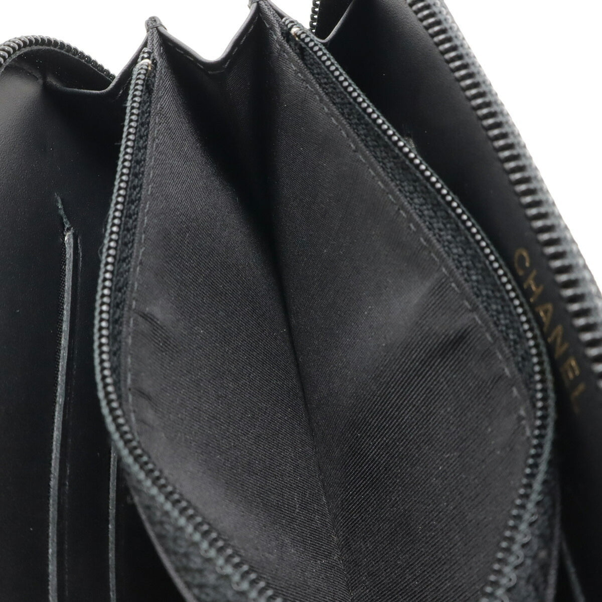 Chanel Black Grained Calfskin Leather Long Wallet (Bi-Fold) (Pre-Owned)