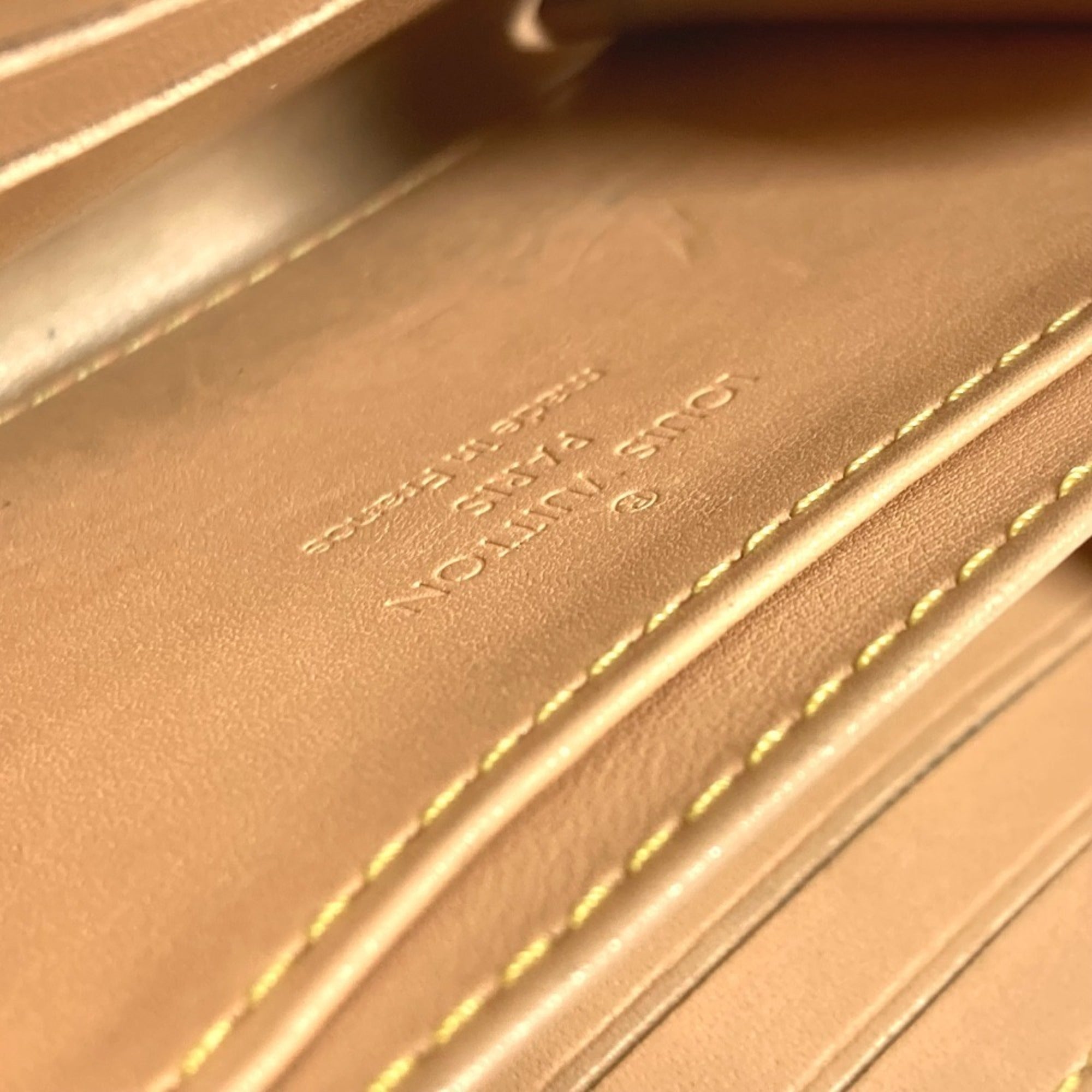 Louis Vuitton Blanc Multi-Color White Monogram Multicolore Coin Purse/Coin Case (Pre-Owned)
