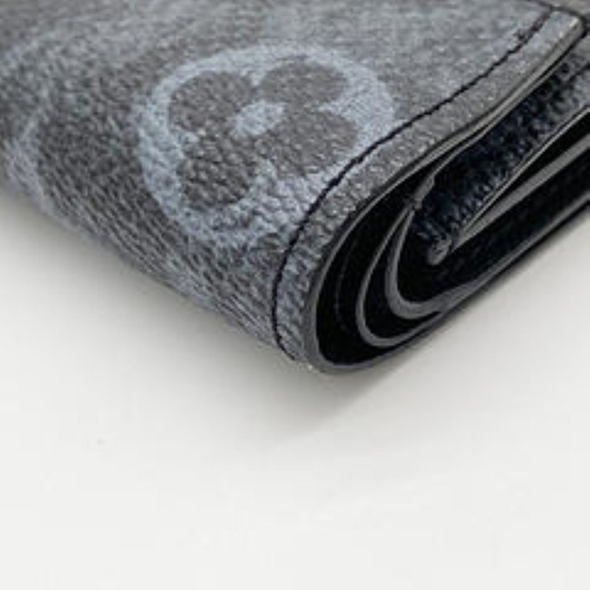Louis Vuitton Monogram Black Wallet (Tri-Fold) (Pre-Owned)