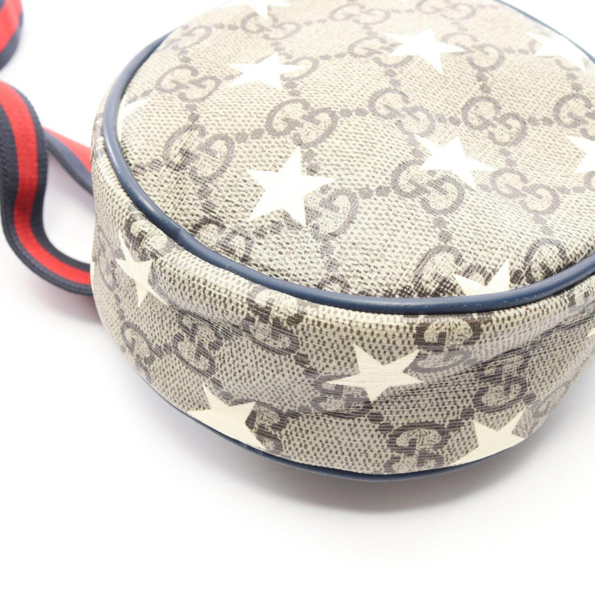Gucci Beige Navy Coated Canvas Leather Fanny Pack Handbag Pouch (Pre-Owned)
