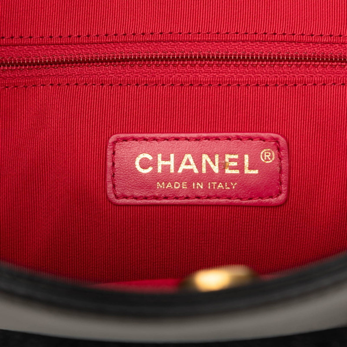 Chanel Black Leather Shoulder Bag Tote Bag (Pre-Owned)