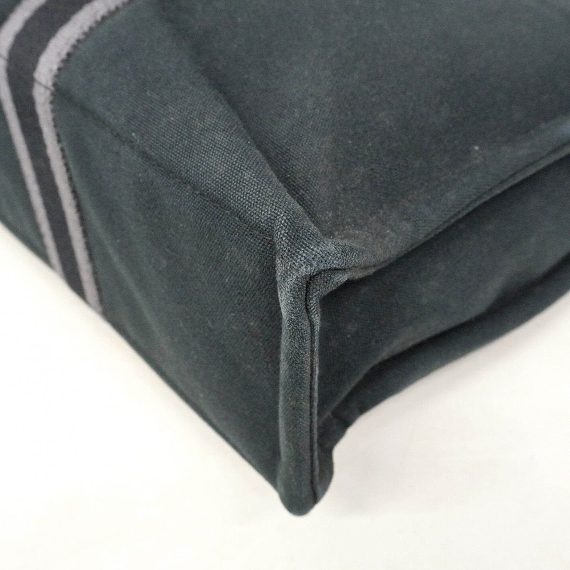 Hermes Black Canvas Tote Bag (Pre-Owned)
