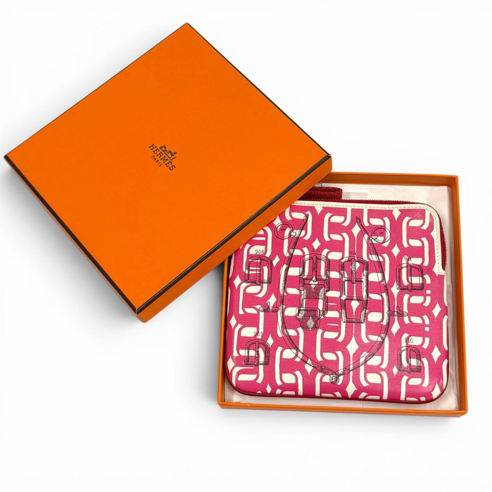 Hermes Pink Swift Leather Pouch (Pre-Owned)