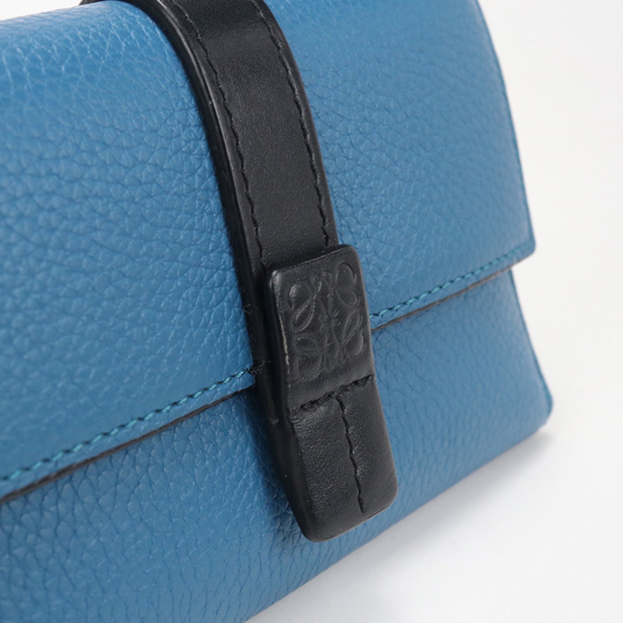 Loewe Blue Leather Wallet (Tri-Fold) (Pre-Owned)