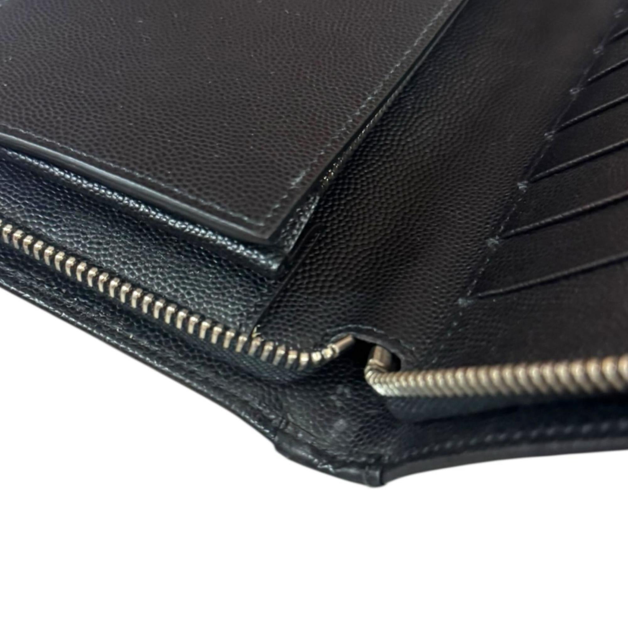 Saint Laurent Black Leather Long Wallet (Bi-Fold) (Pre-Owned)