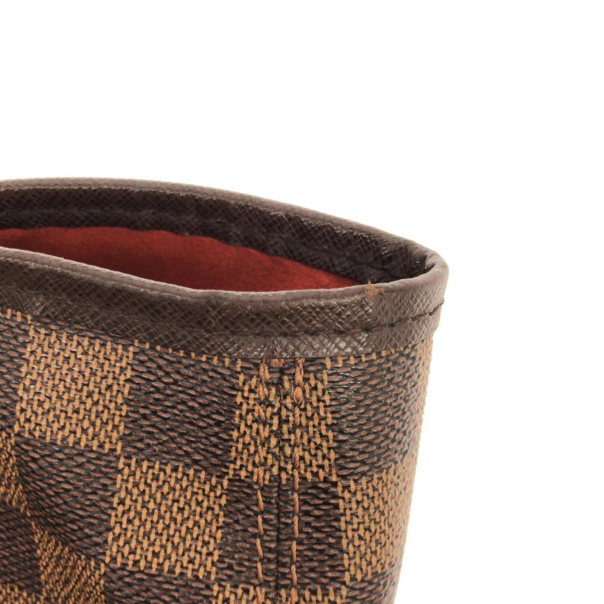 Louis Vuitton Ebene Coated Canvas Pouch Shoulder Bag (Pre-Owned)