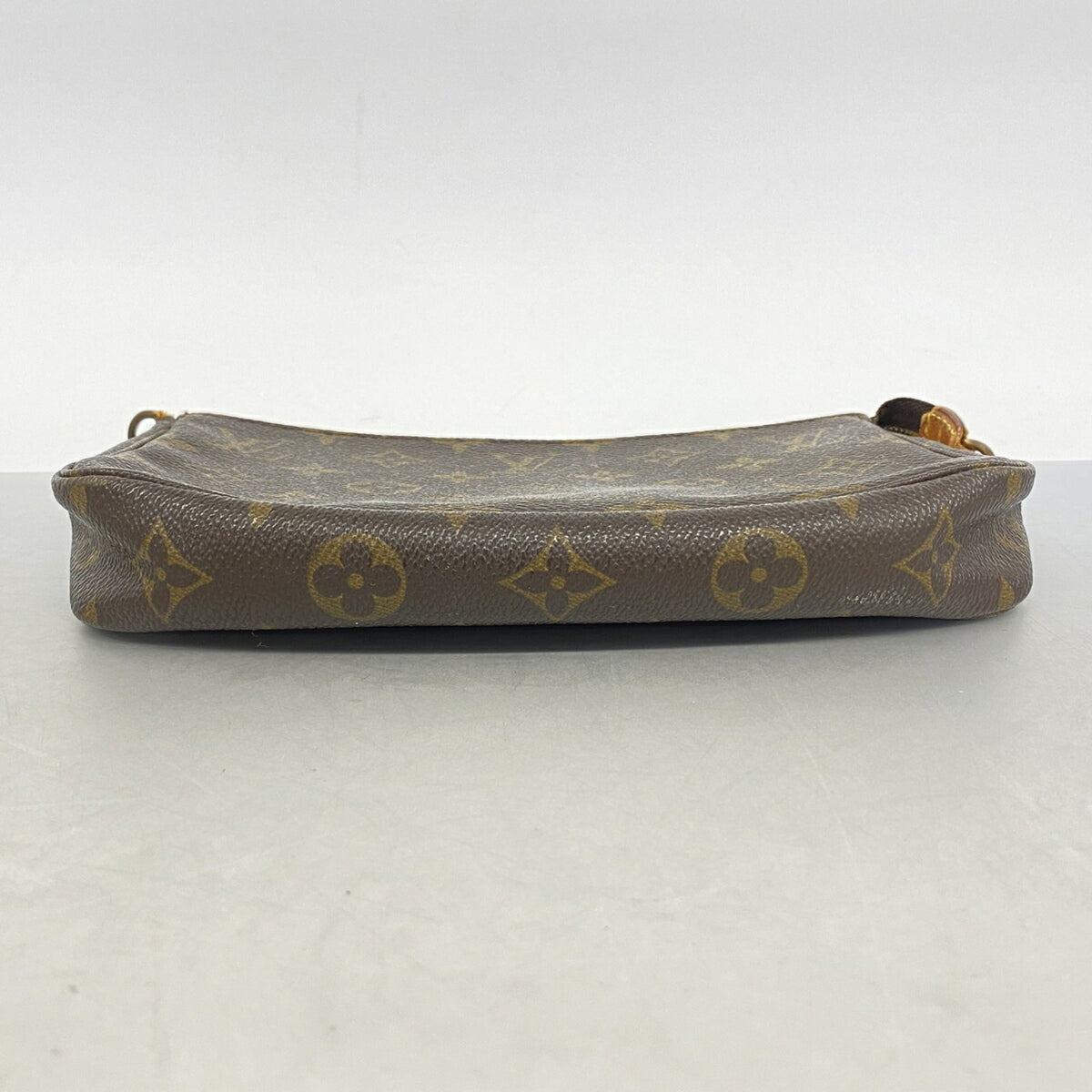 Louis Vuitton Brown Pouch (Pre-Owned)