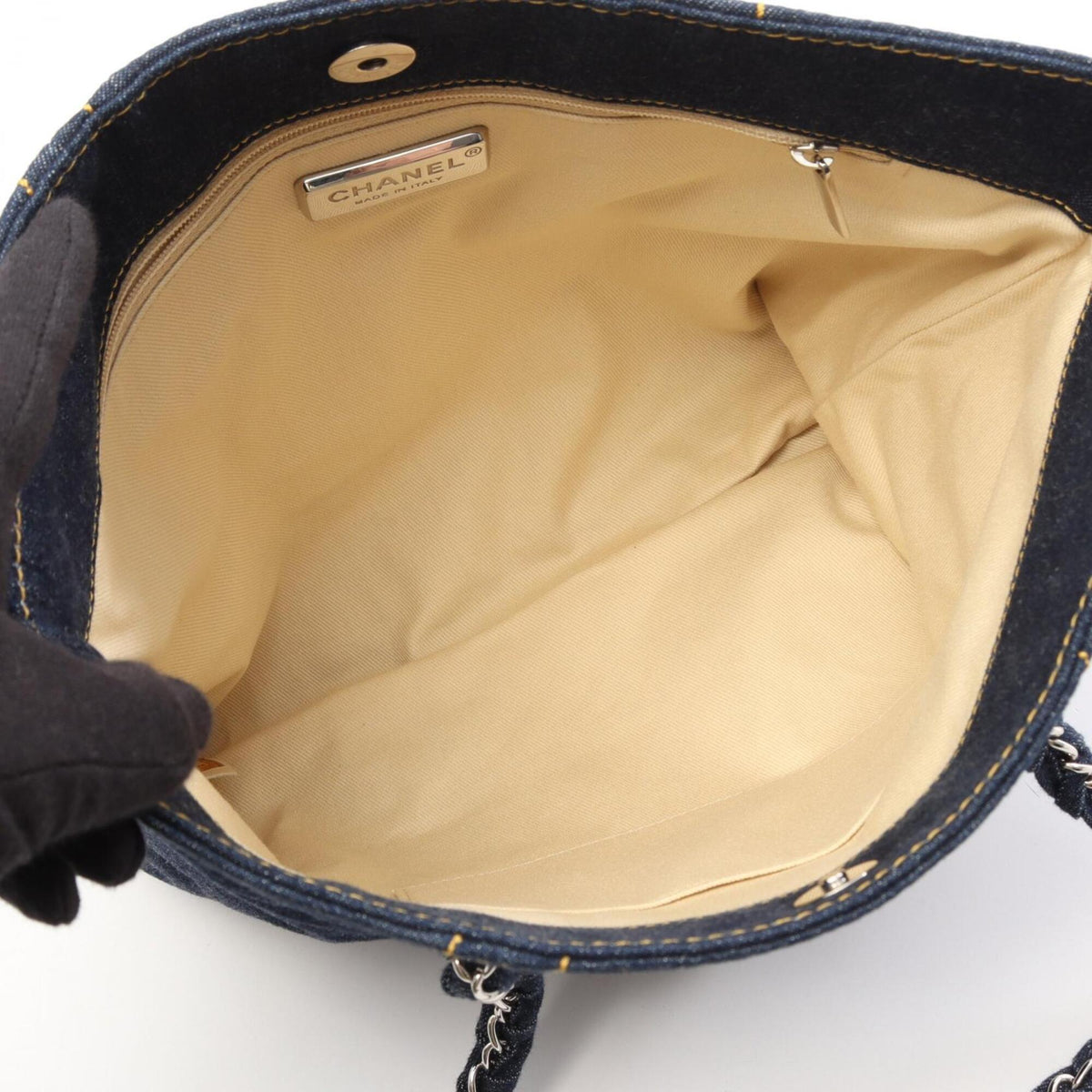 Chanel Navy Denim Handbag Tote Bag (Pre-Owned)