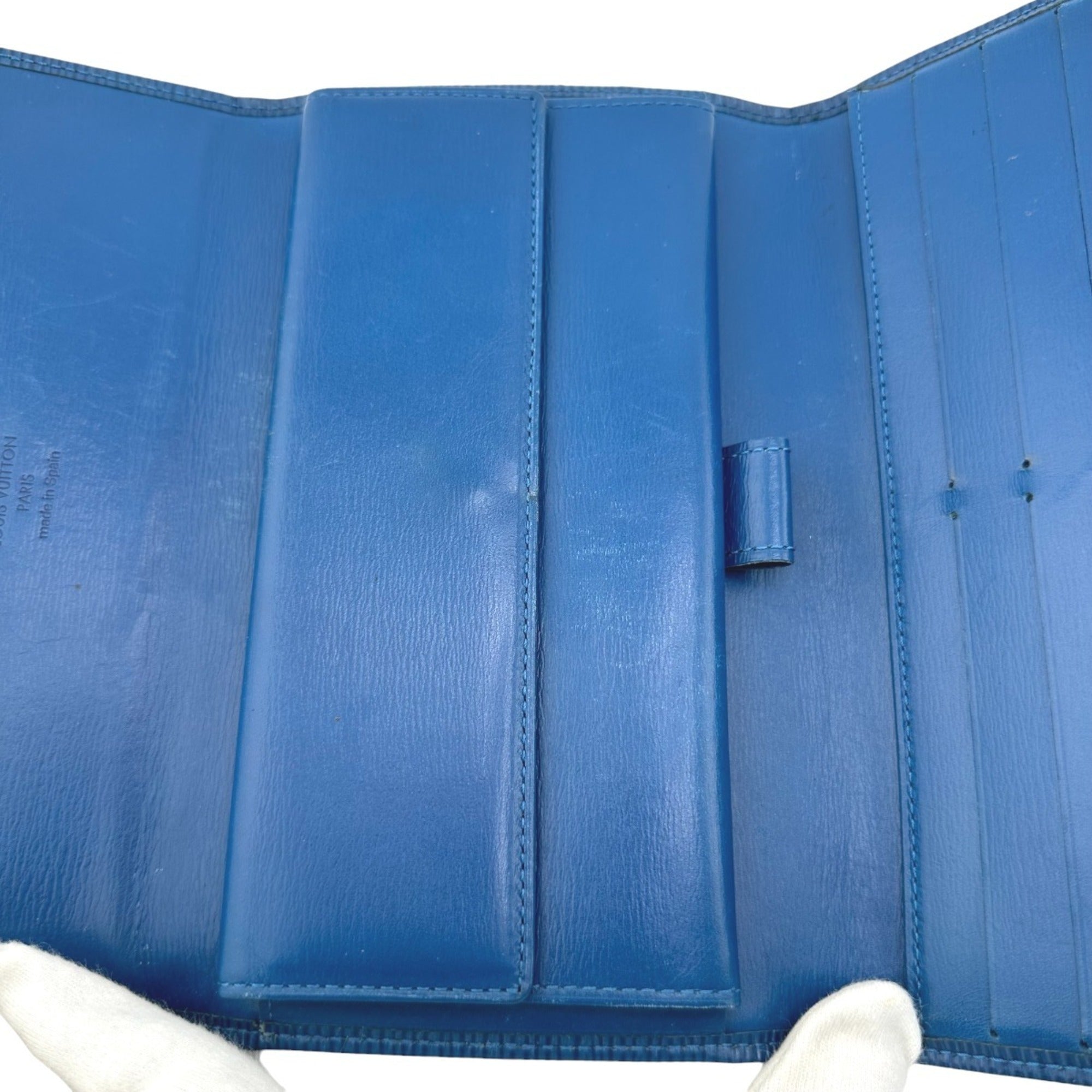 Louis Vuitton Toledo Blue Epi Leather Wallet (Bi-Fold) (Pre-Owned)